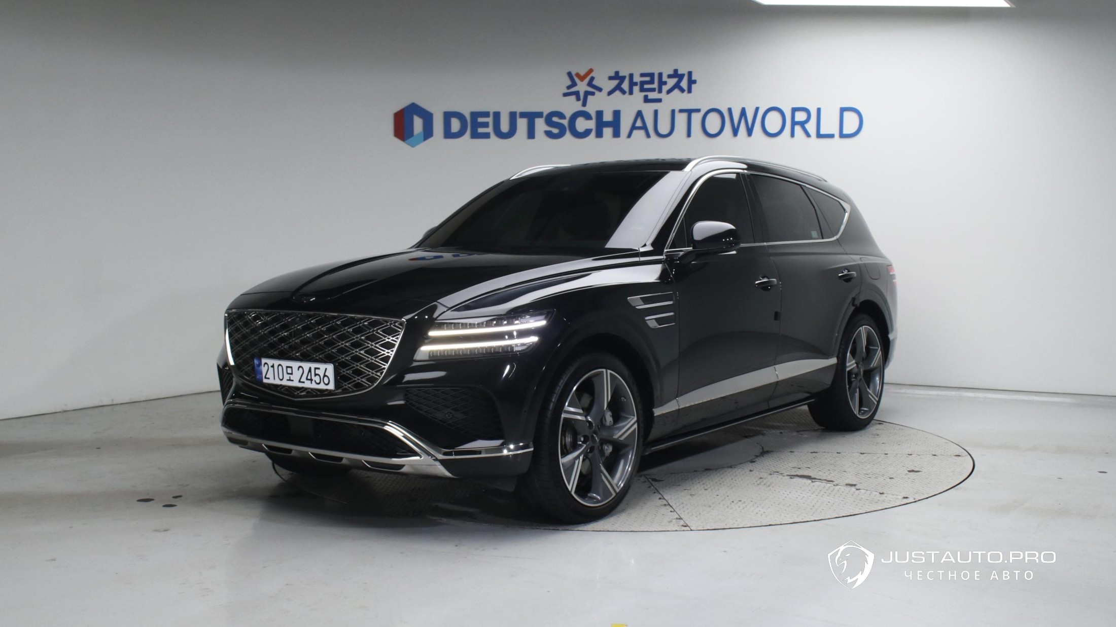 Автомобиль Genesis GV80