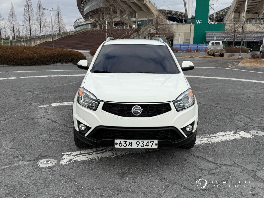 Автомобиль KG_Mobility_Ssangyong KORANDO