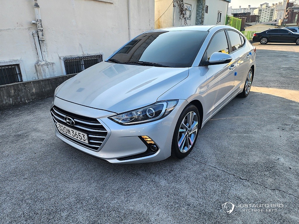 Автомобиль Hyundai AVANTE