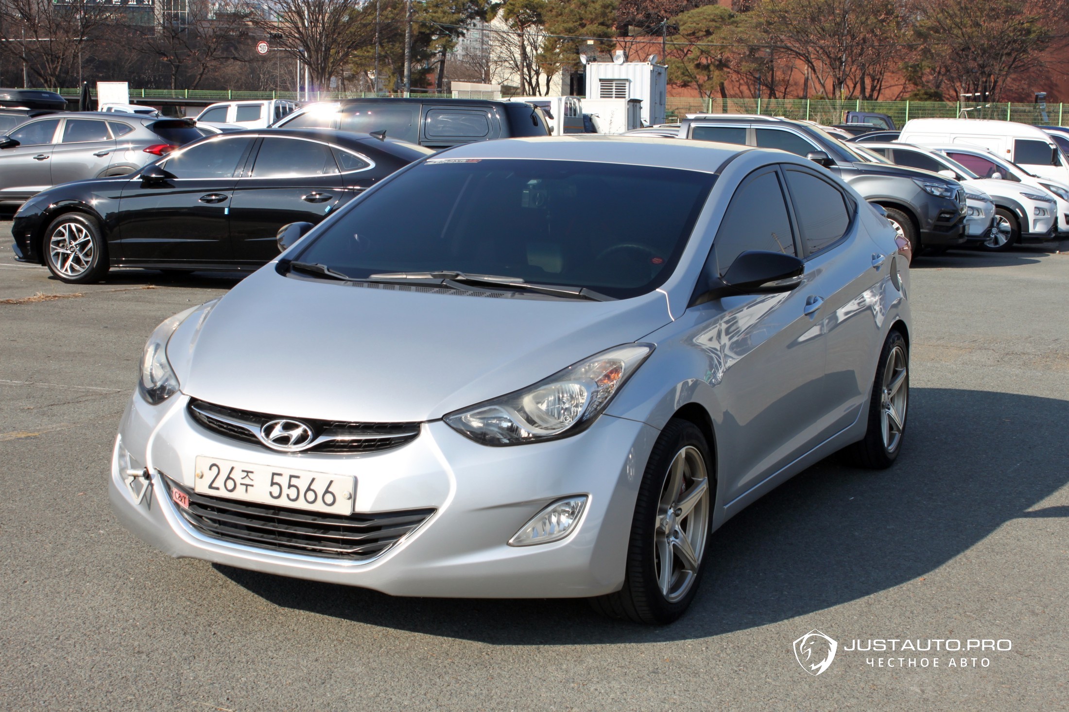 Автомобиль Hyundai AVANTE