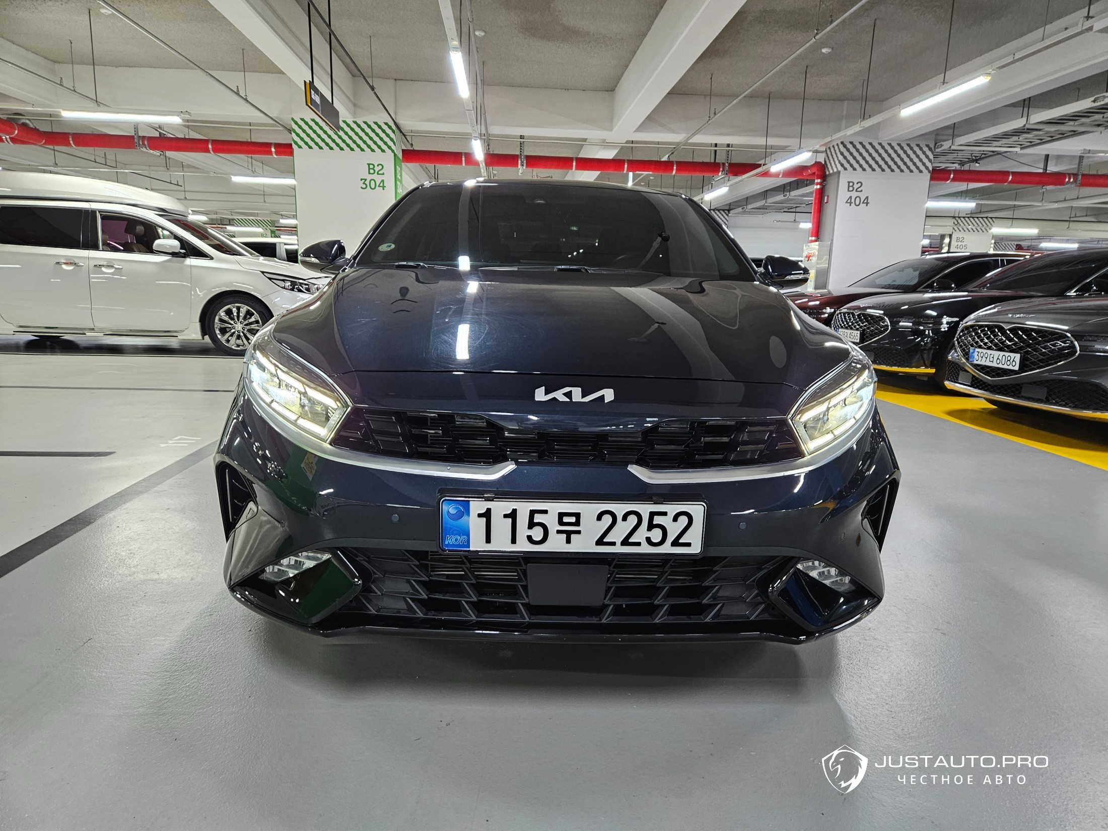 Автомобиль Kia K3