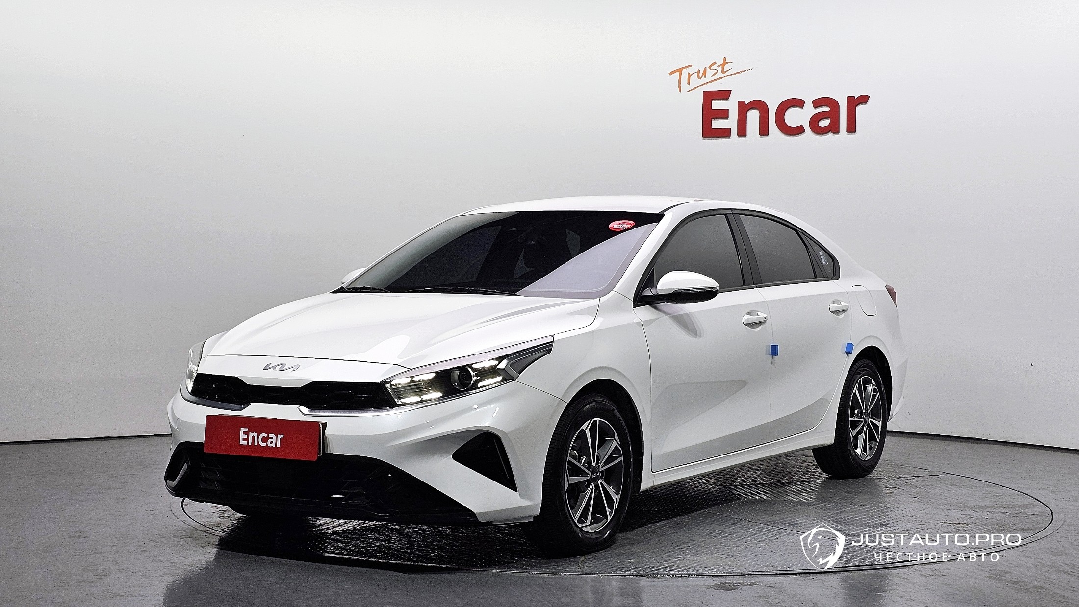 Автомобиль Kia K3