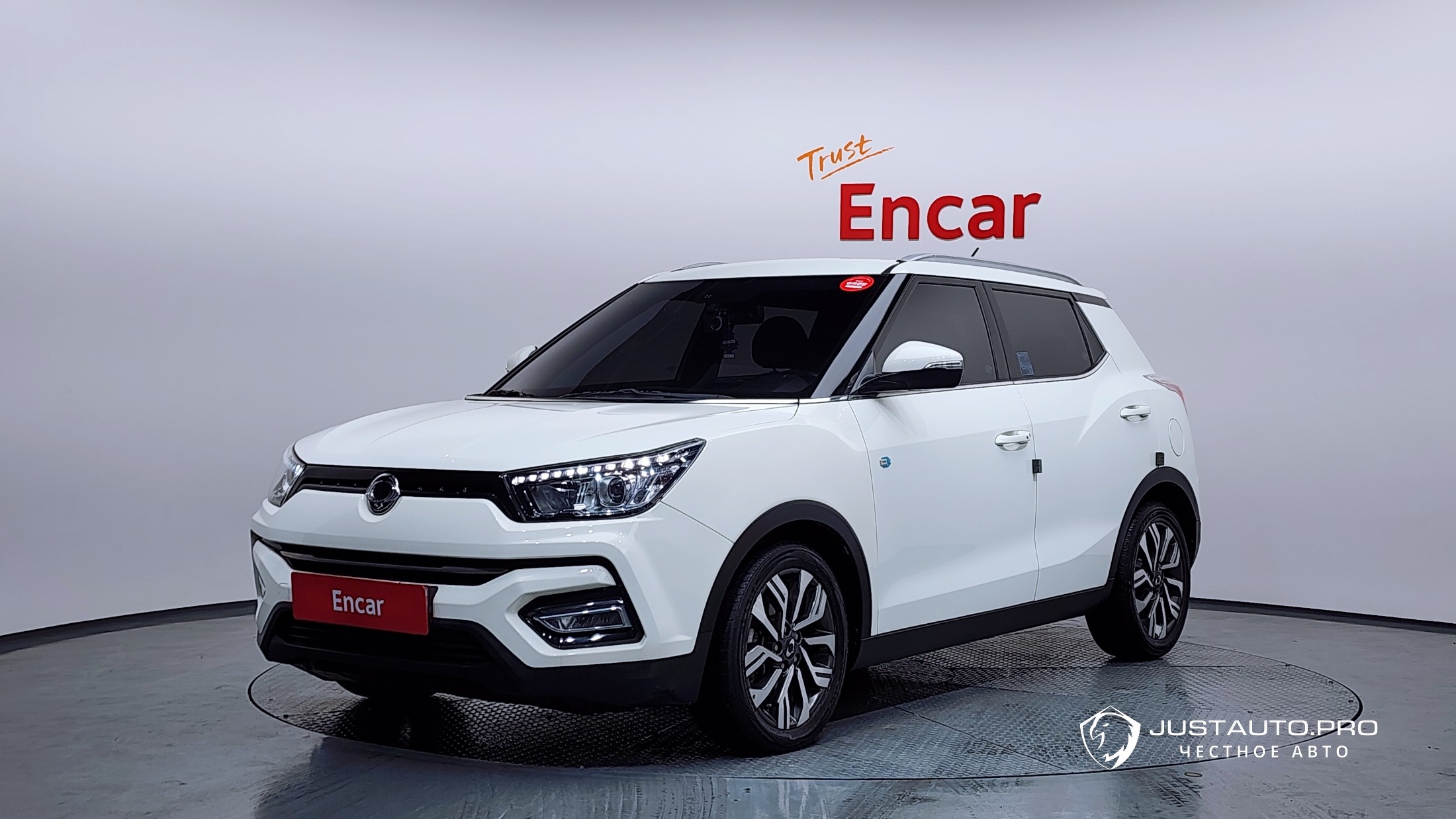 Автомобиль KG_Mobility_Ssangyong TIBOLI