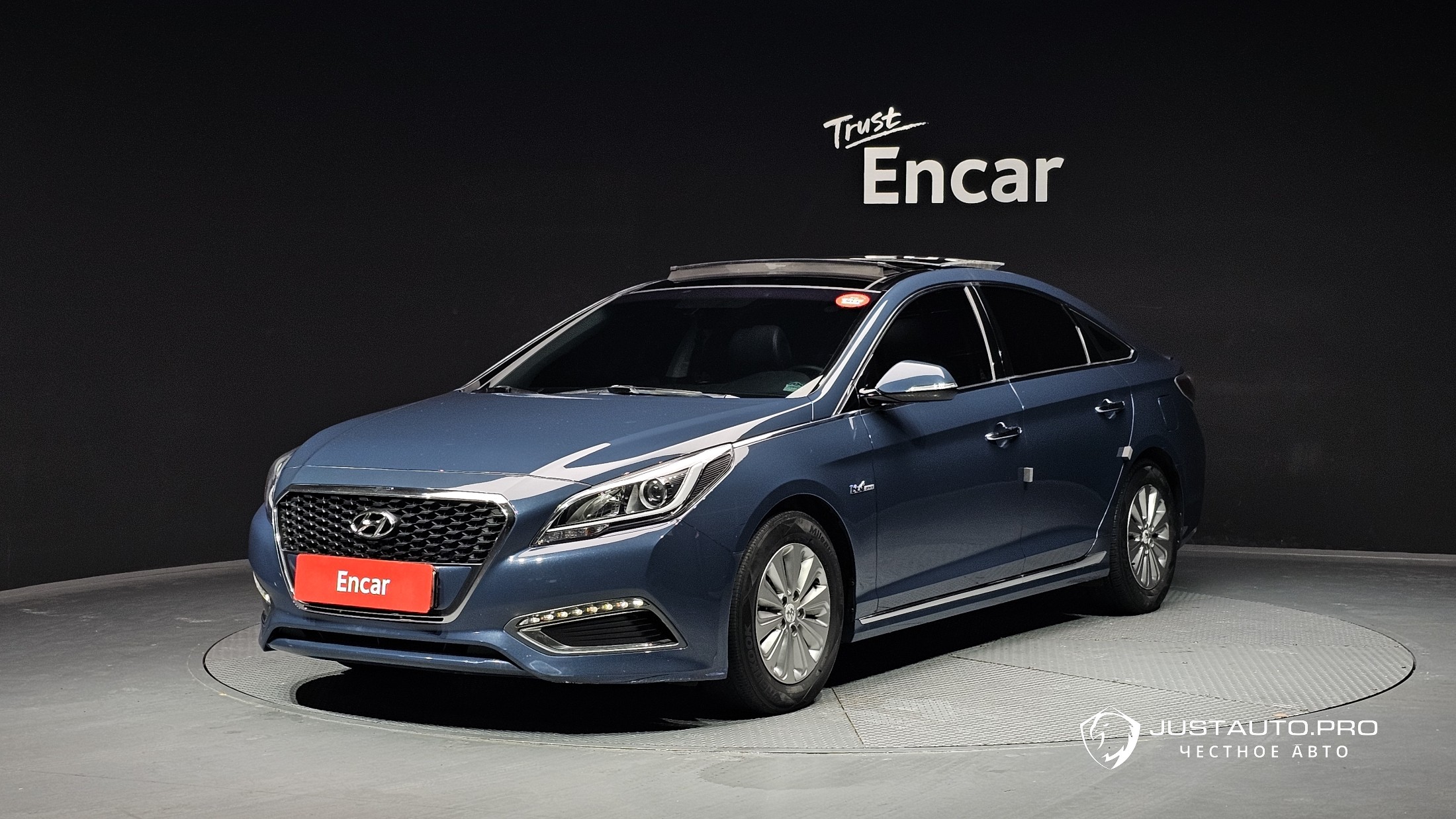 Автомобиль Hyundai Sonata