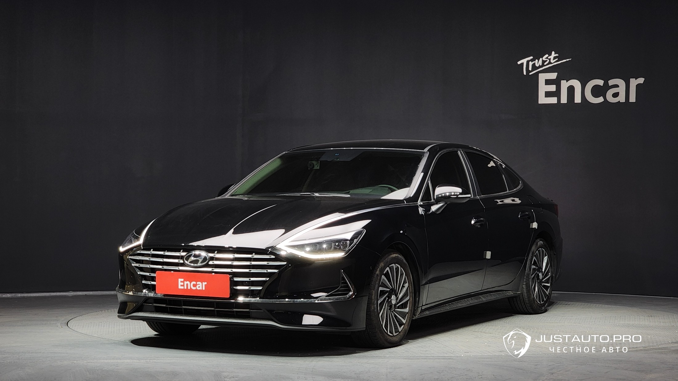 Автомобиль Hyundai Sonata