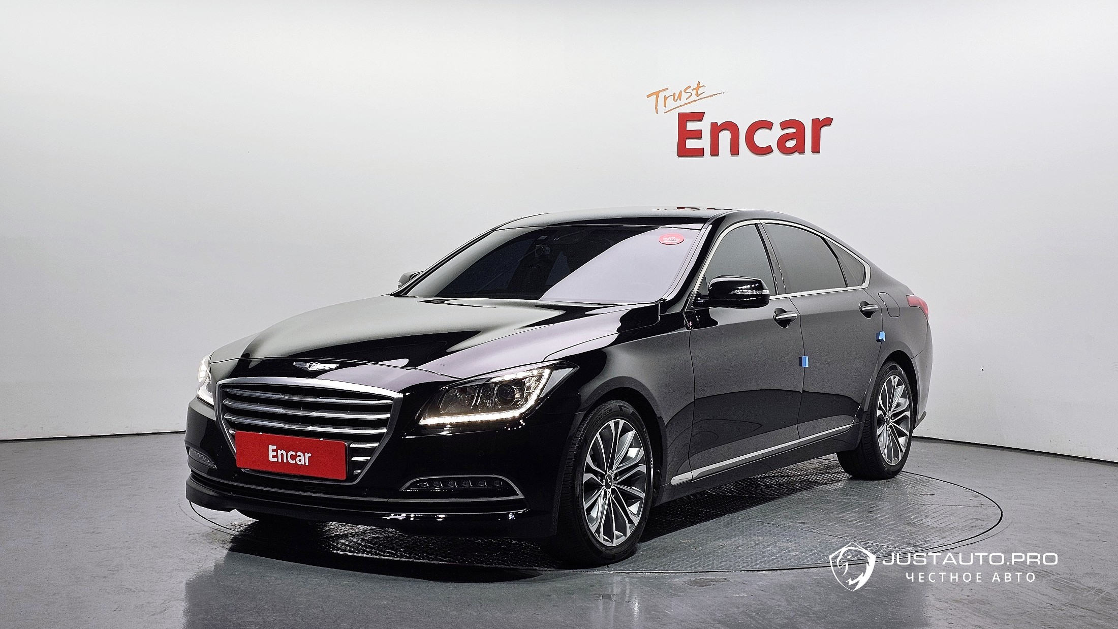 Автомобиль Hyundai Genesis