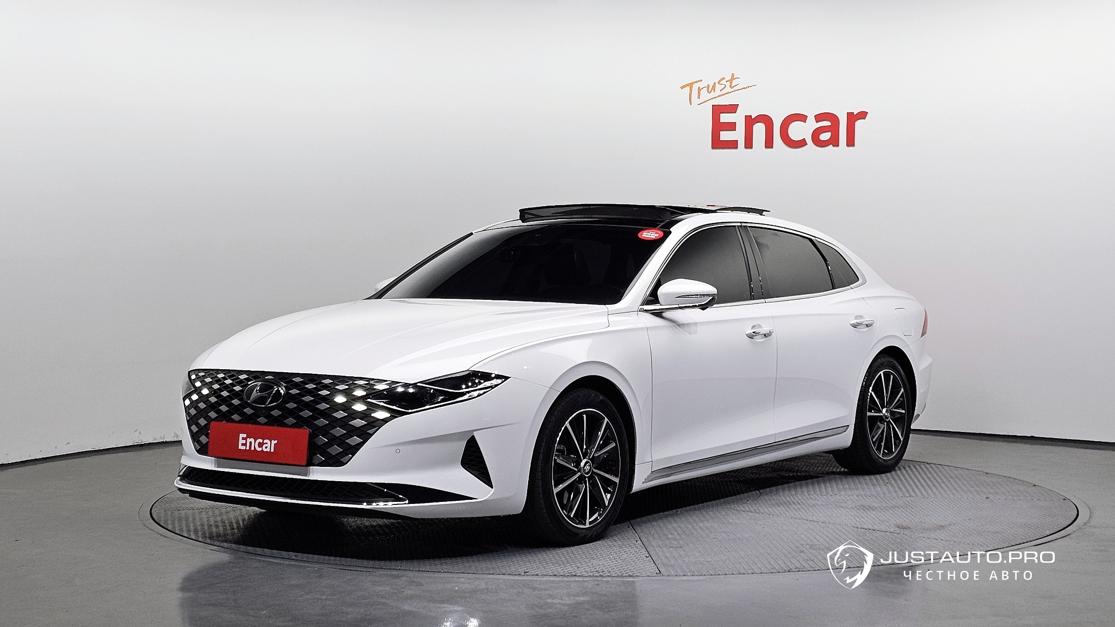 Автомобиль Hyundai Grandeur