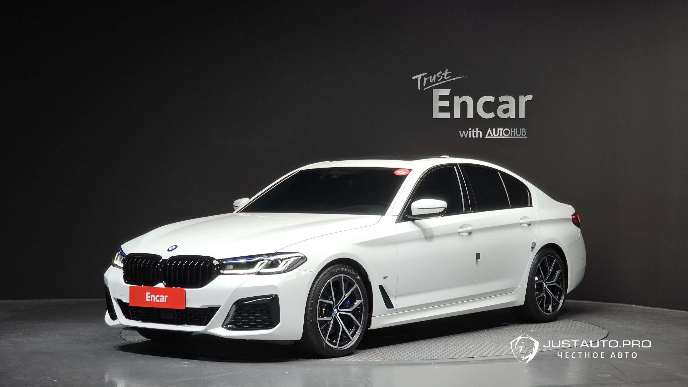 Автомобиль BMW 5-Series