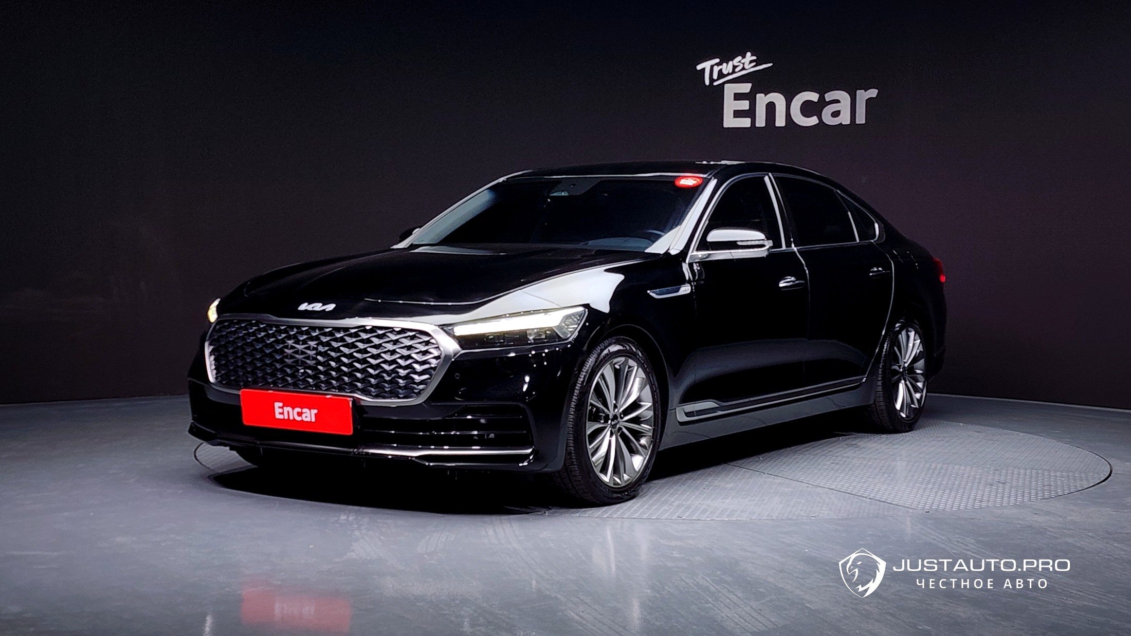 Автомобиль Kia K9