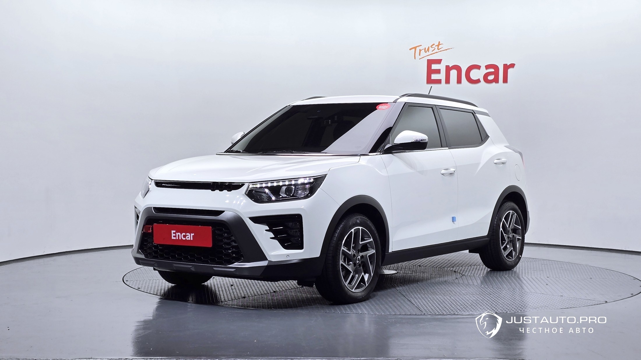 Автомобиль KG_Mobility_Ssangyong TIBOLI