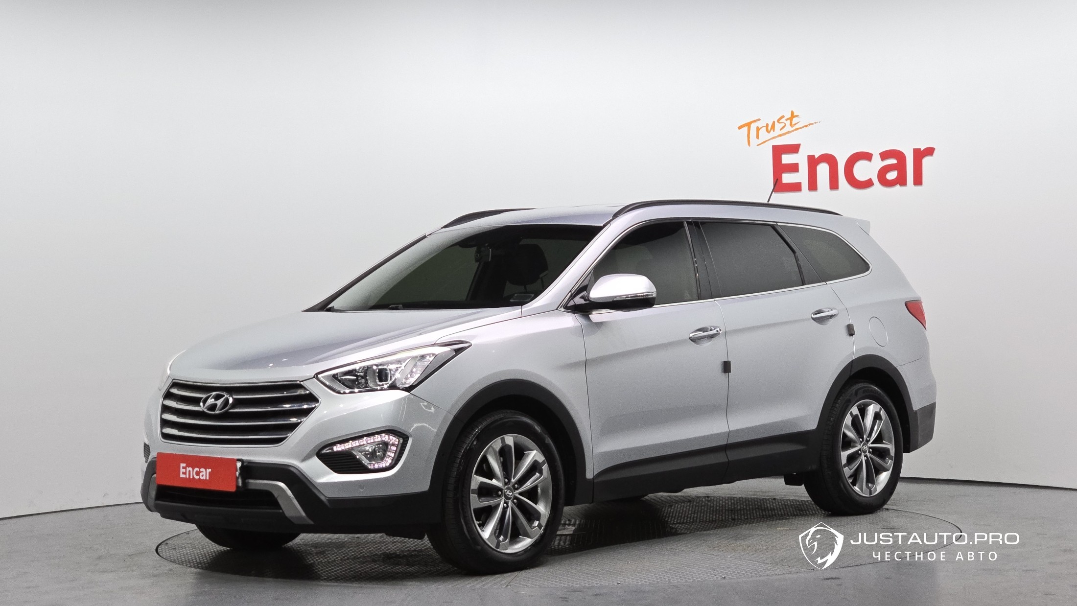 Автомобиль Hyundai Maxcruz
