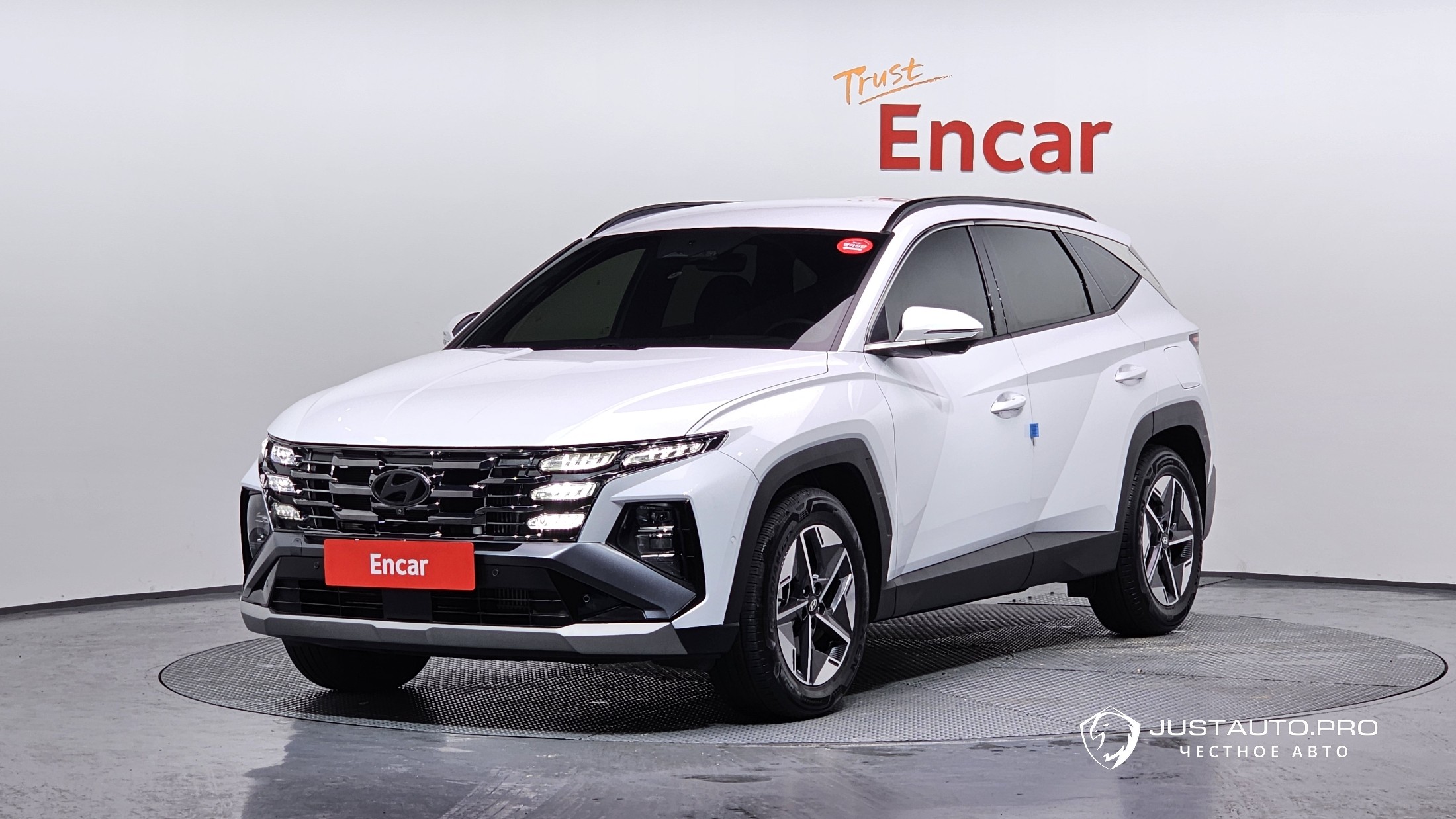 Автомобиль Hyundai Tucson