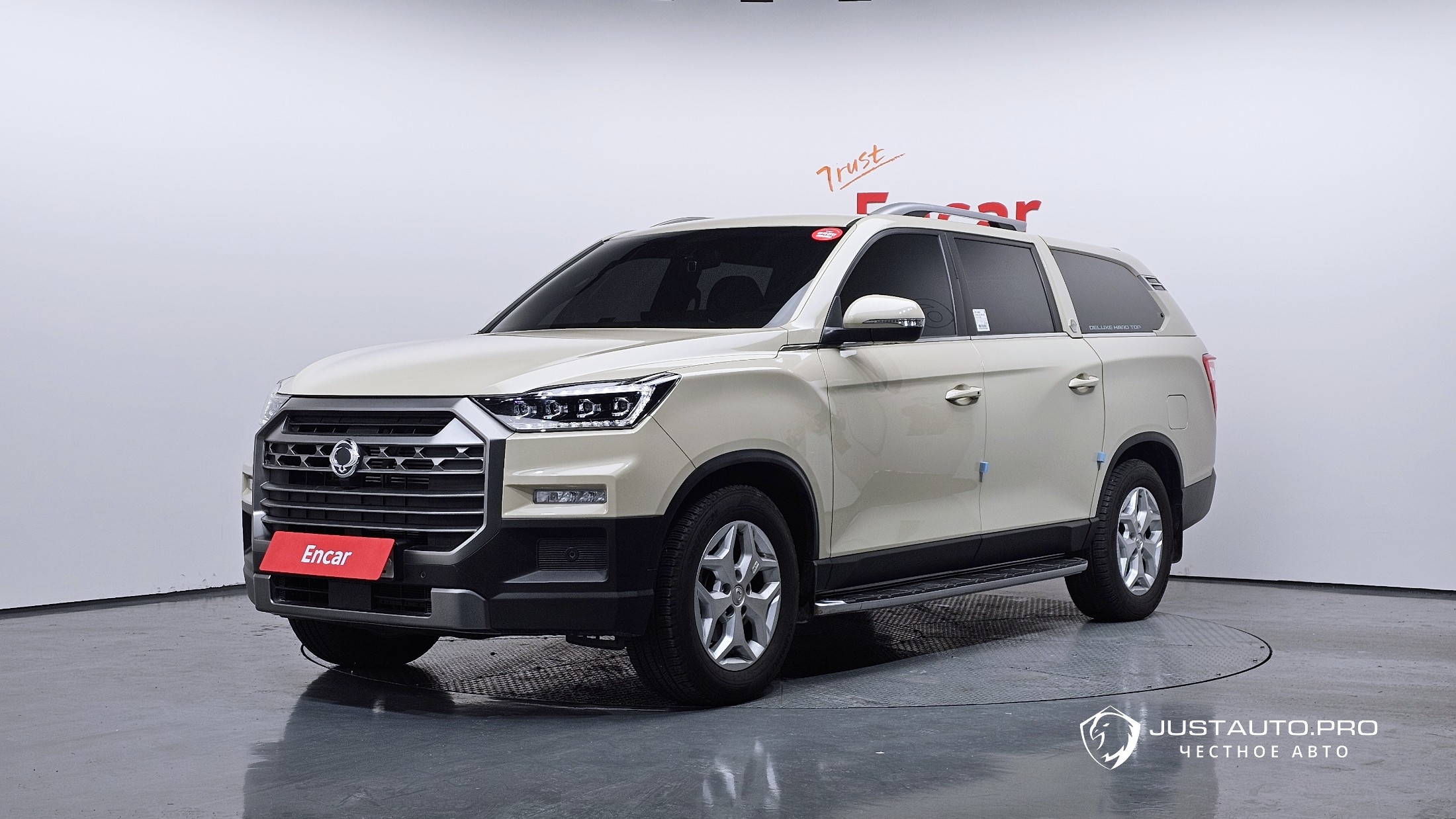 Автомобиль KG_Mobility_Ssangyong Rexton