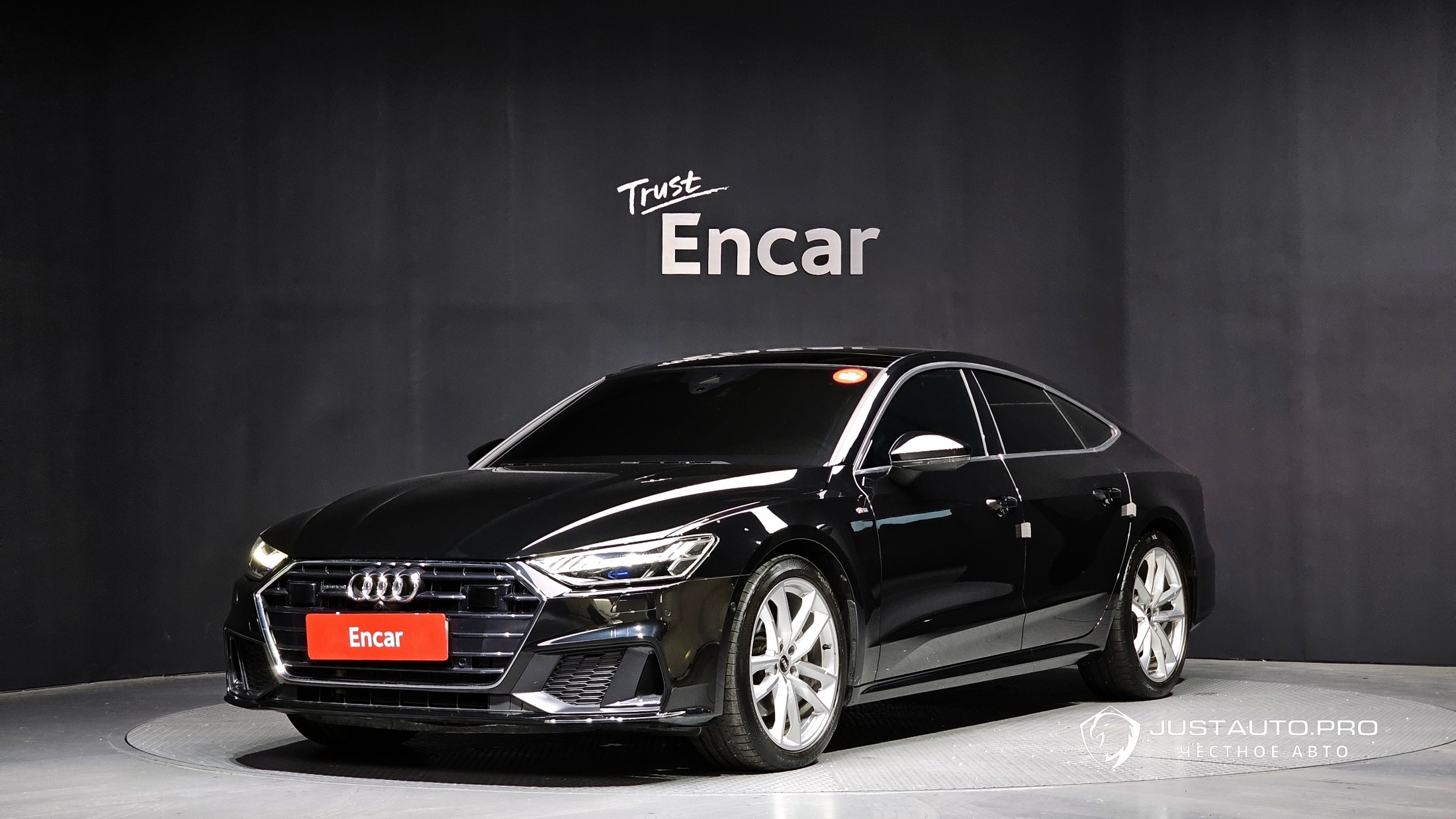 Автомобиль Audi A7