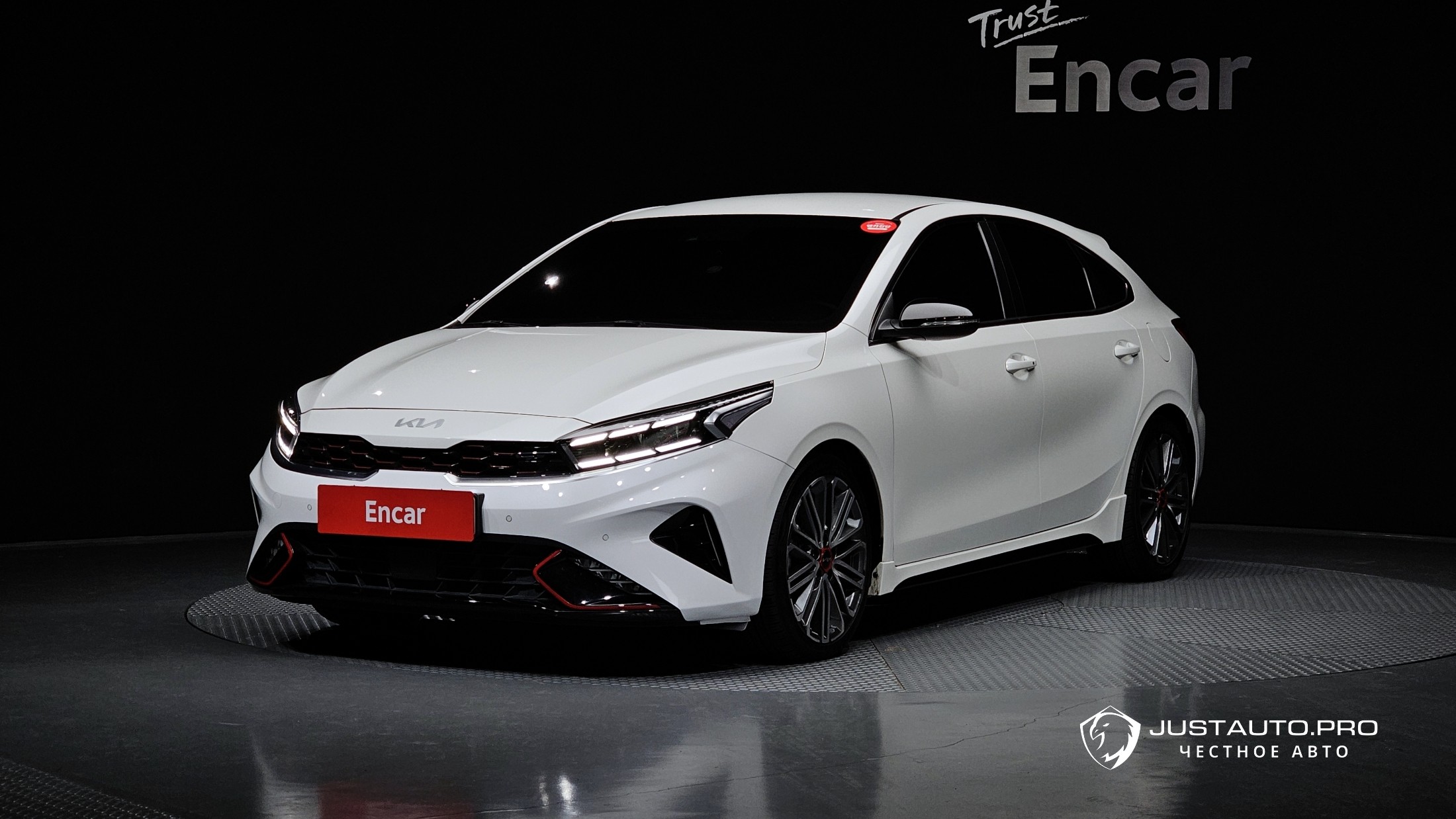 Автомобиль Kia K3