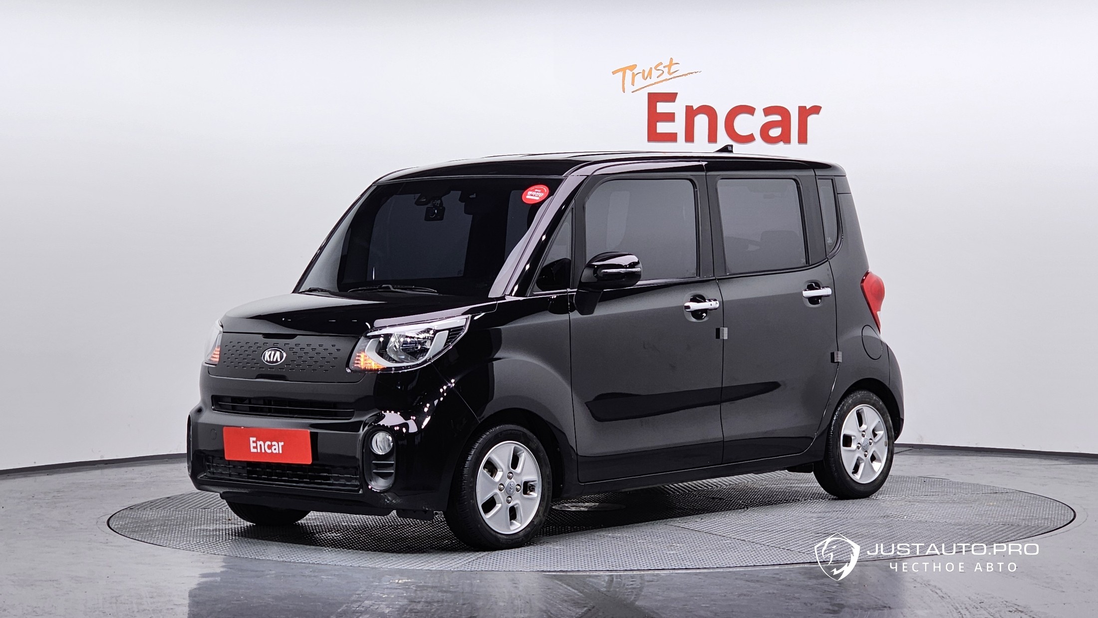 Автомобиль Kia RAY