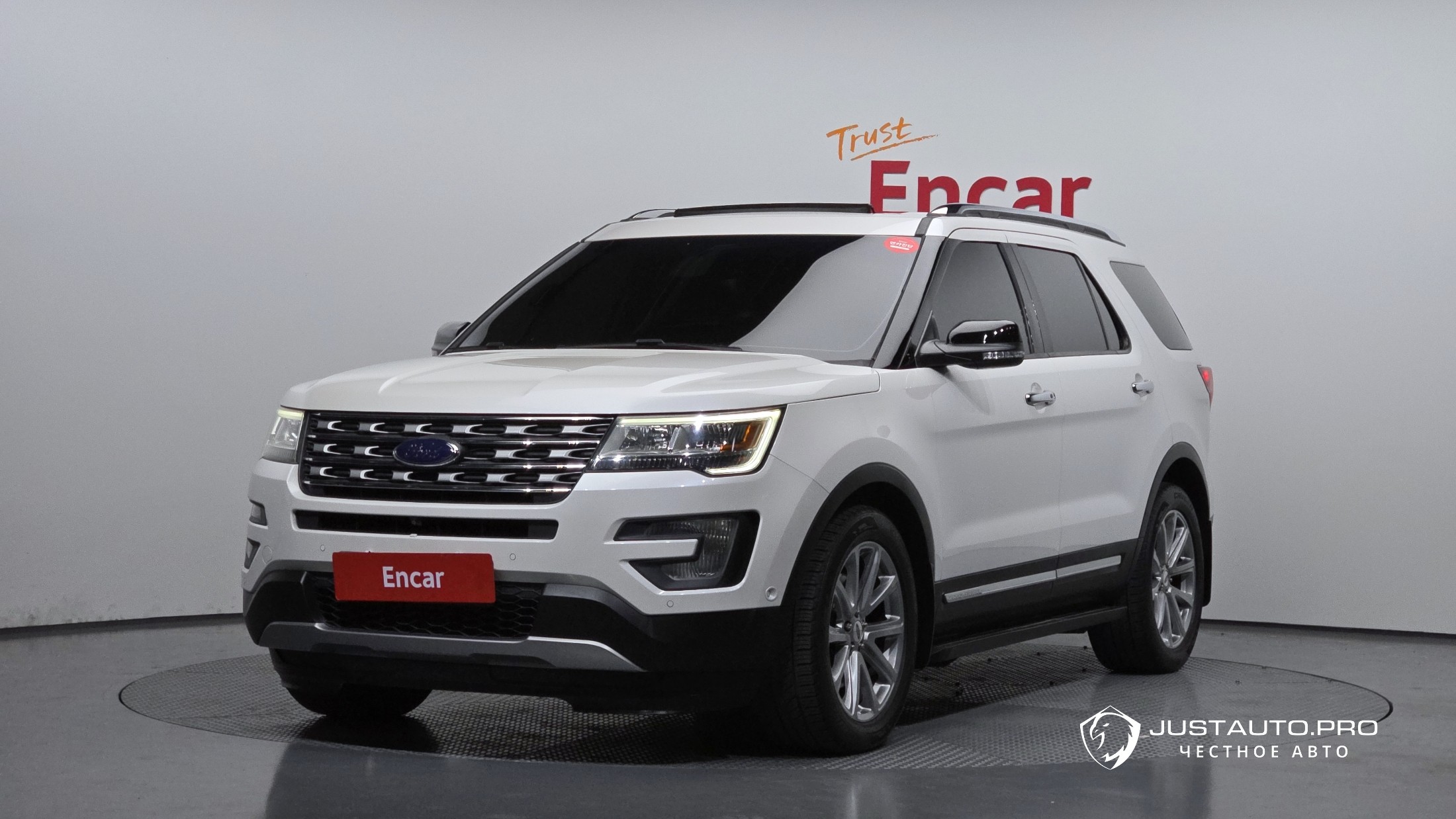 Автомобиль Ford Explorer