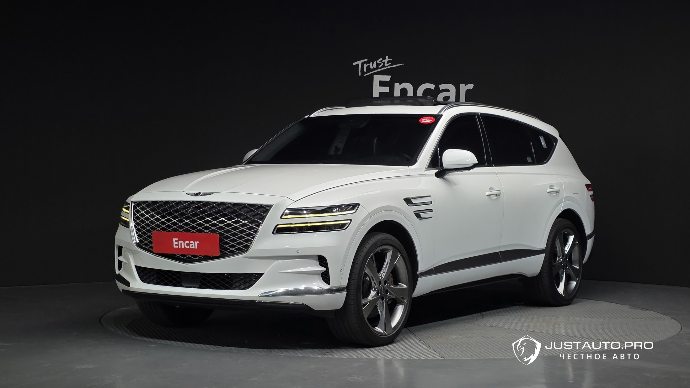 Автомобиль Genesis GV80