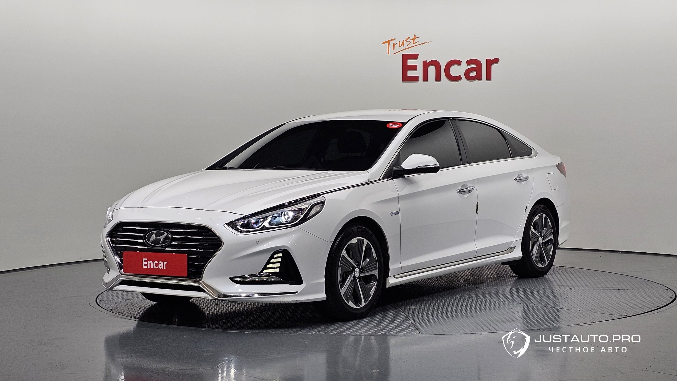 Автомобиль Hyundai Sonata