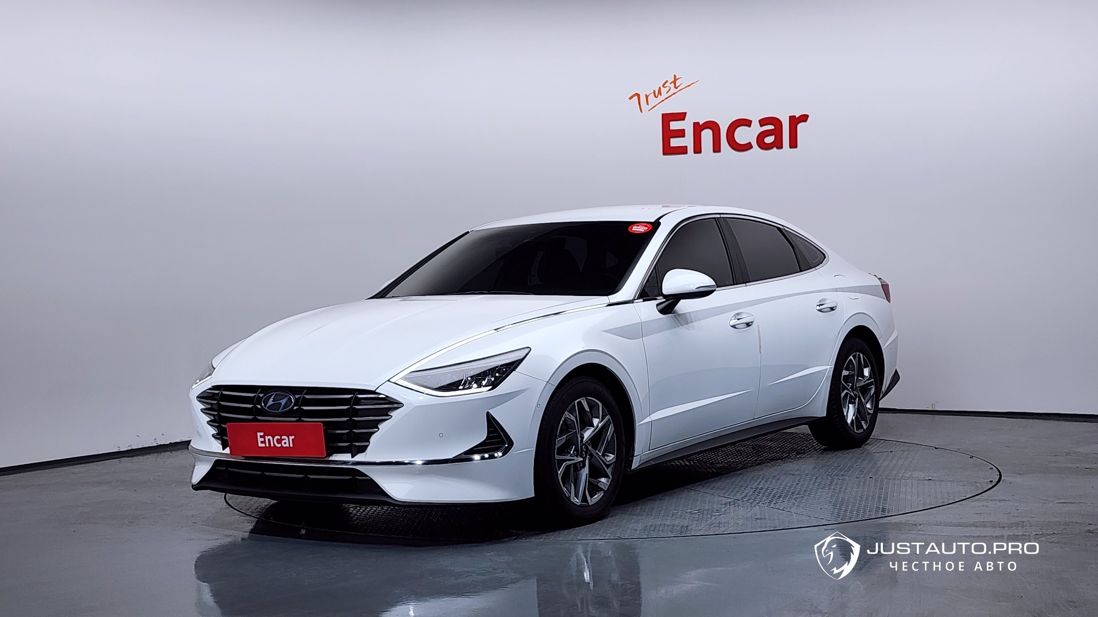 Автомобиль Hyundai Sonata