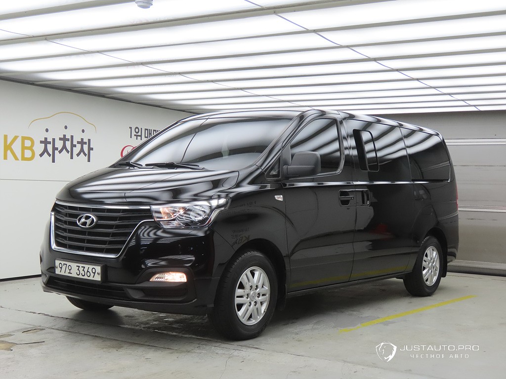 Автомобиль Hyundai Starex