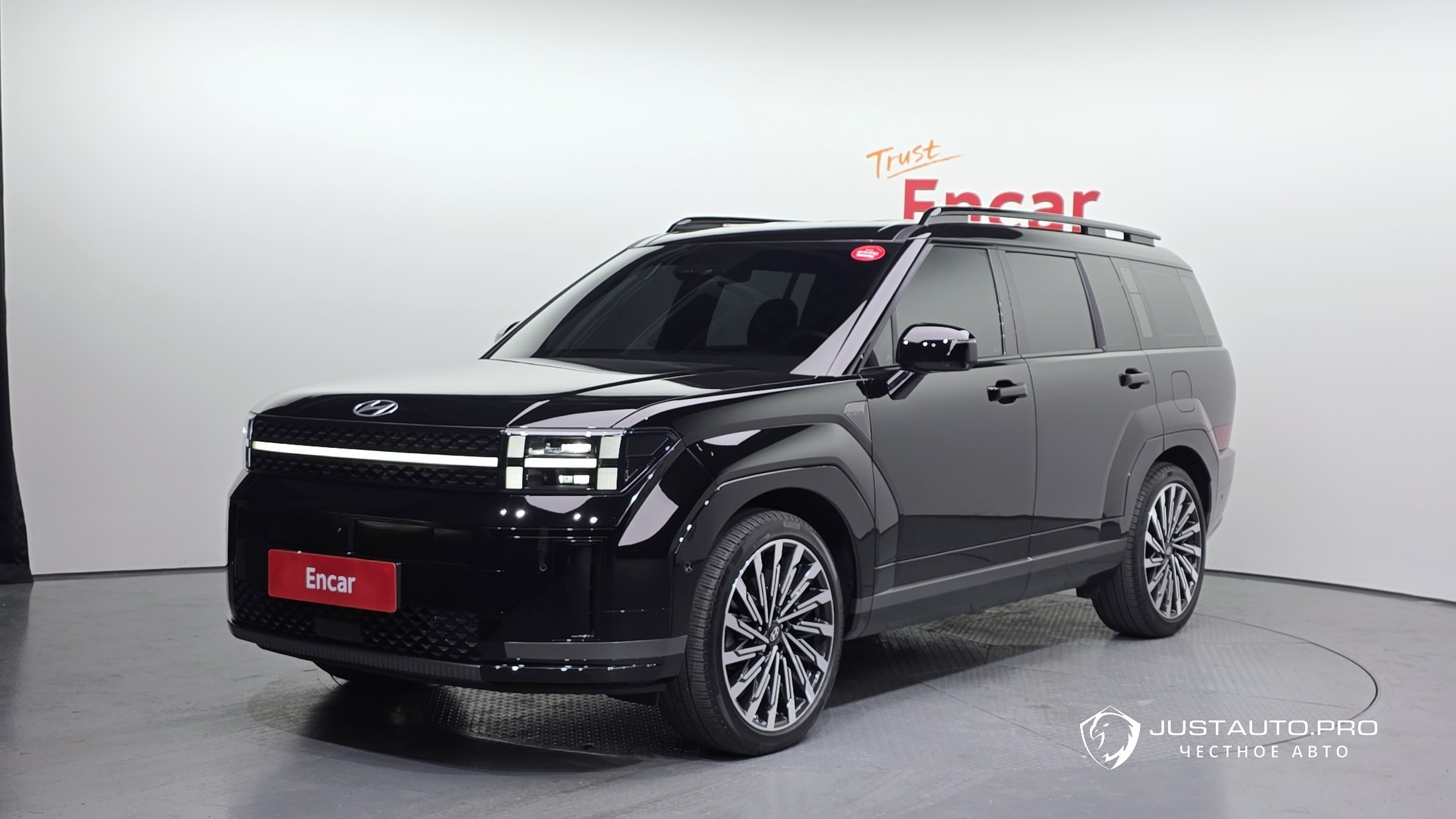 Автомобиль Hyundai Santafe