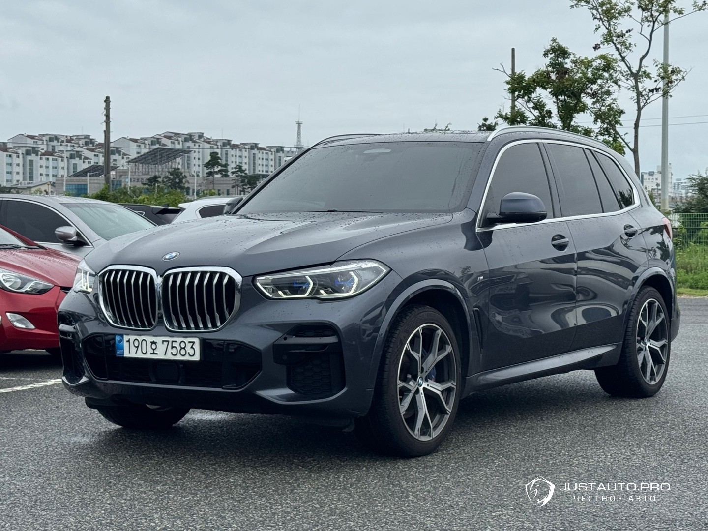 Автомобиль BMW X5