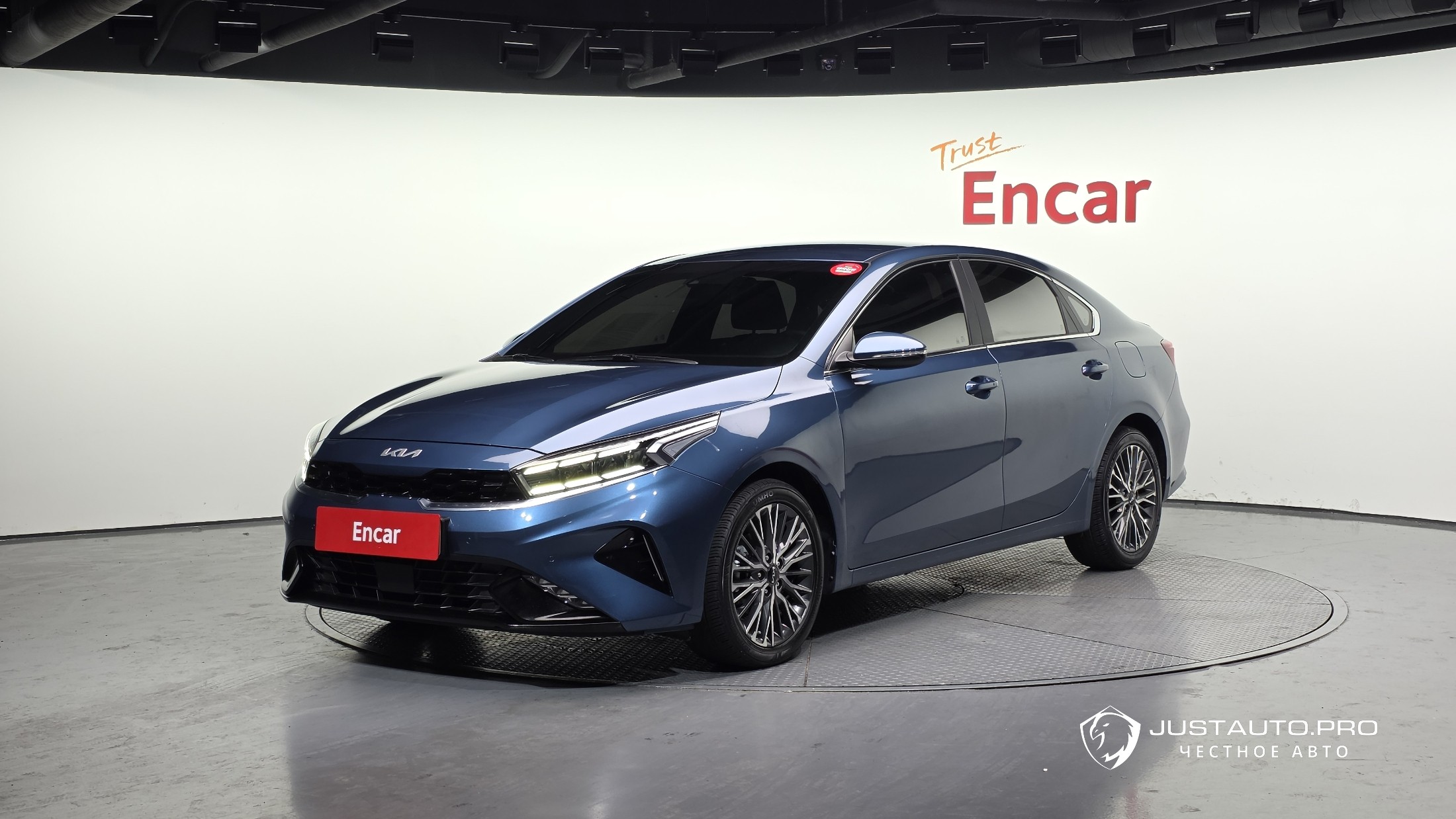 Автомобиль Kia K3