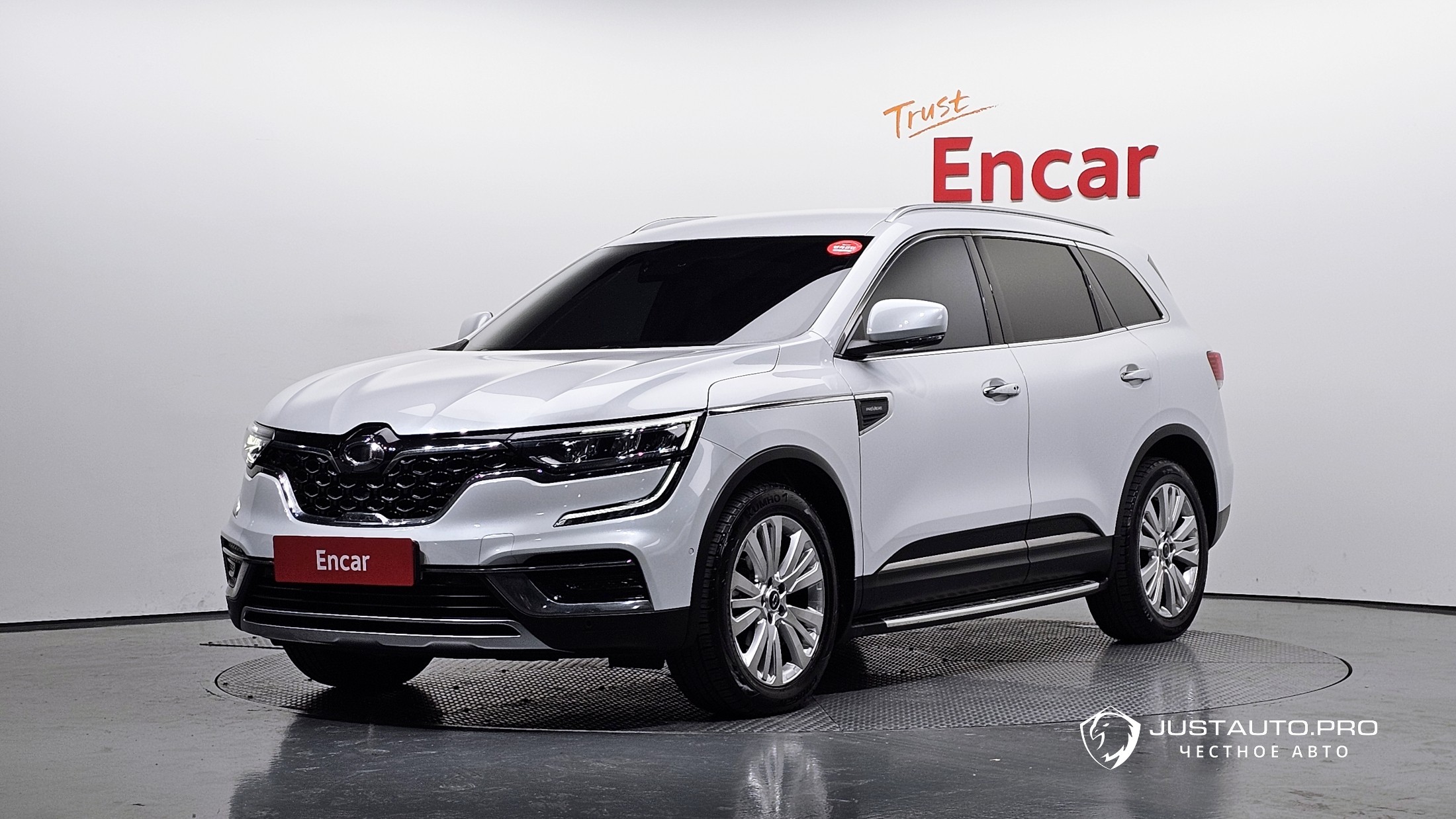 Автомобиль Renault-KoreaSamsung QM6