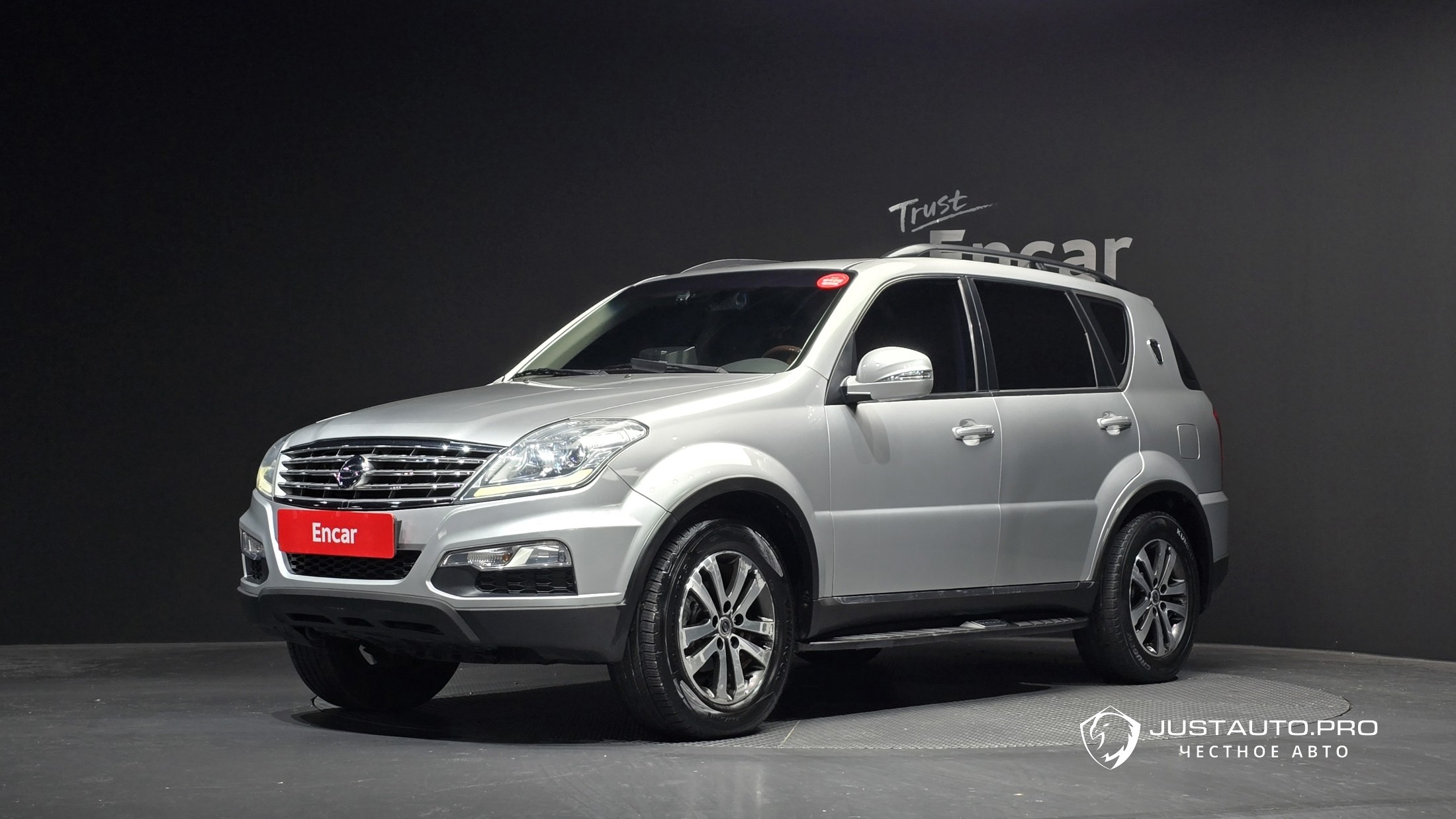 Автомобиль KG_Mobility_Ssangyong Rexton