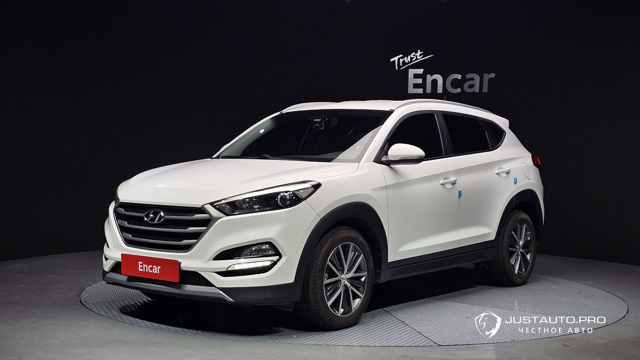Автомобиль Hyundai Tucson