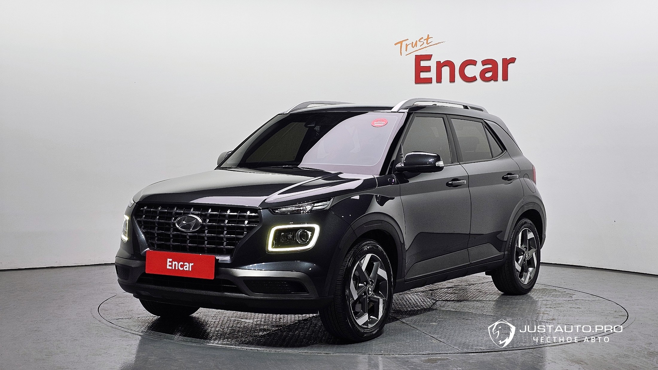 Автомобиль Hyundai Venue