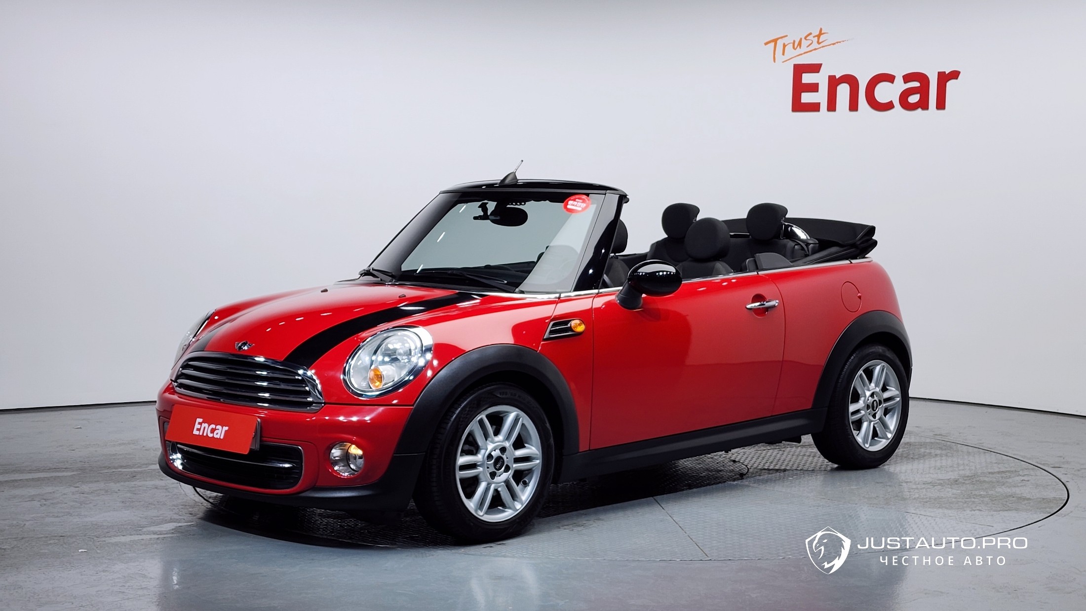 Автомобиль Mini Cooper Convertible