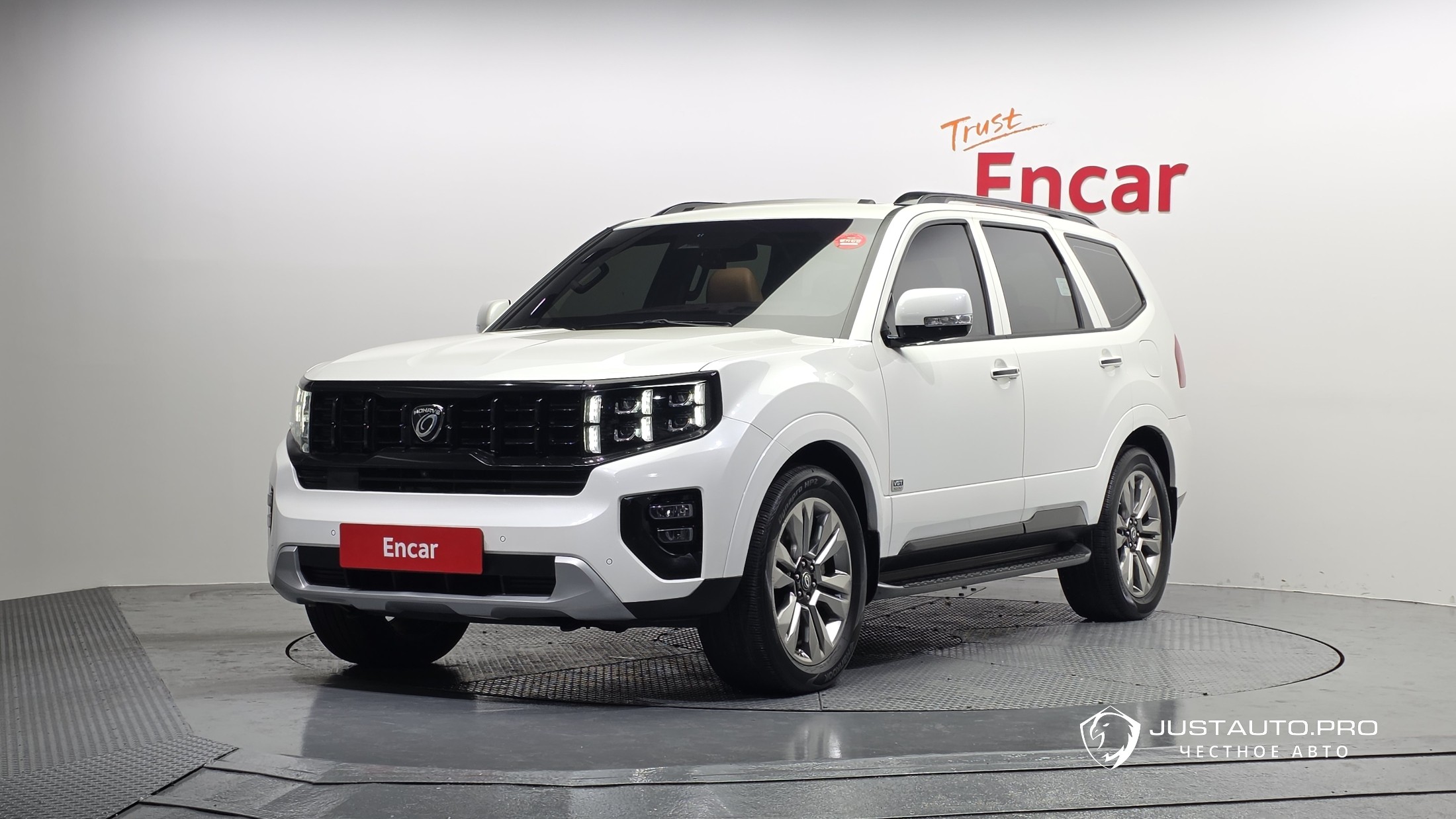 Автомобиль Kia Mohave