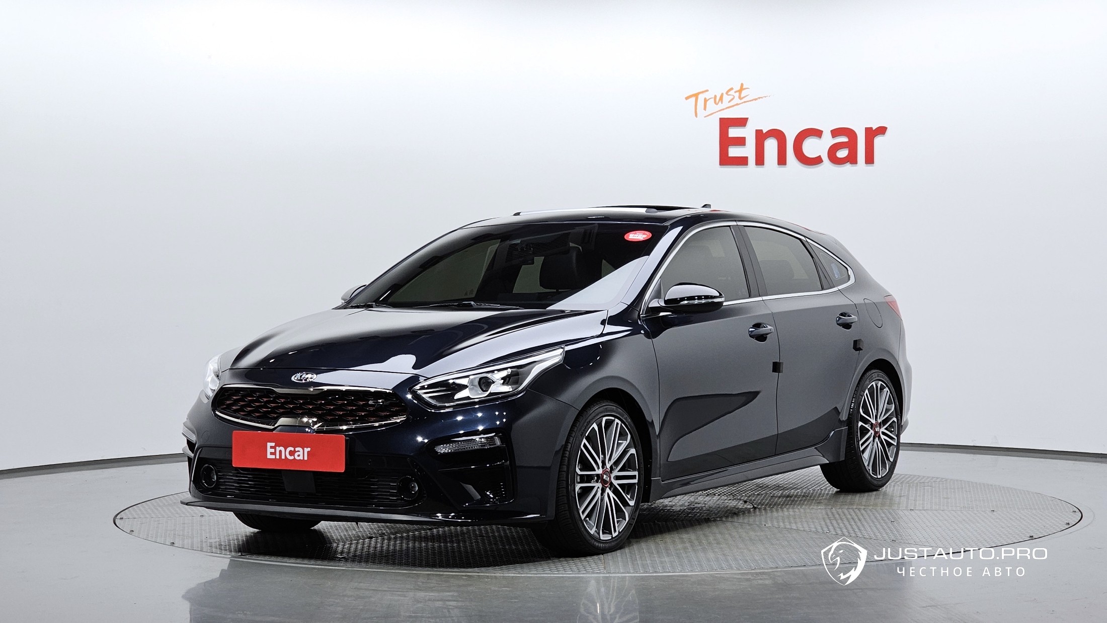 Автомобиль Kia K3