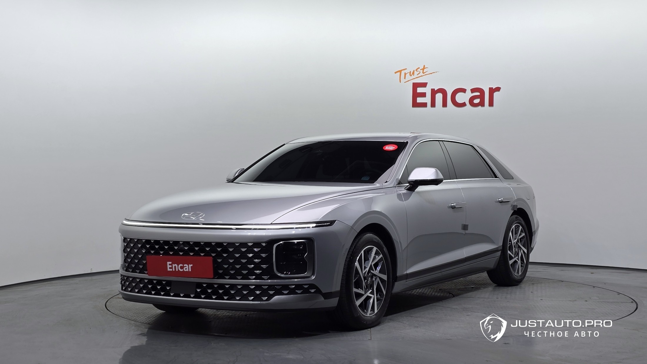 Автомобиль Hyundai Grandeur