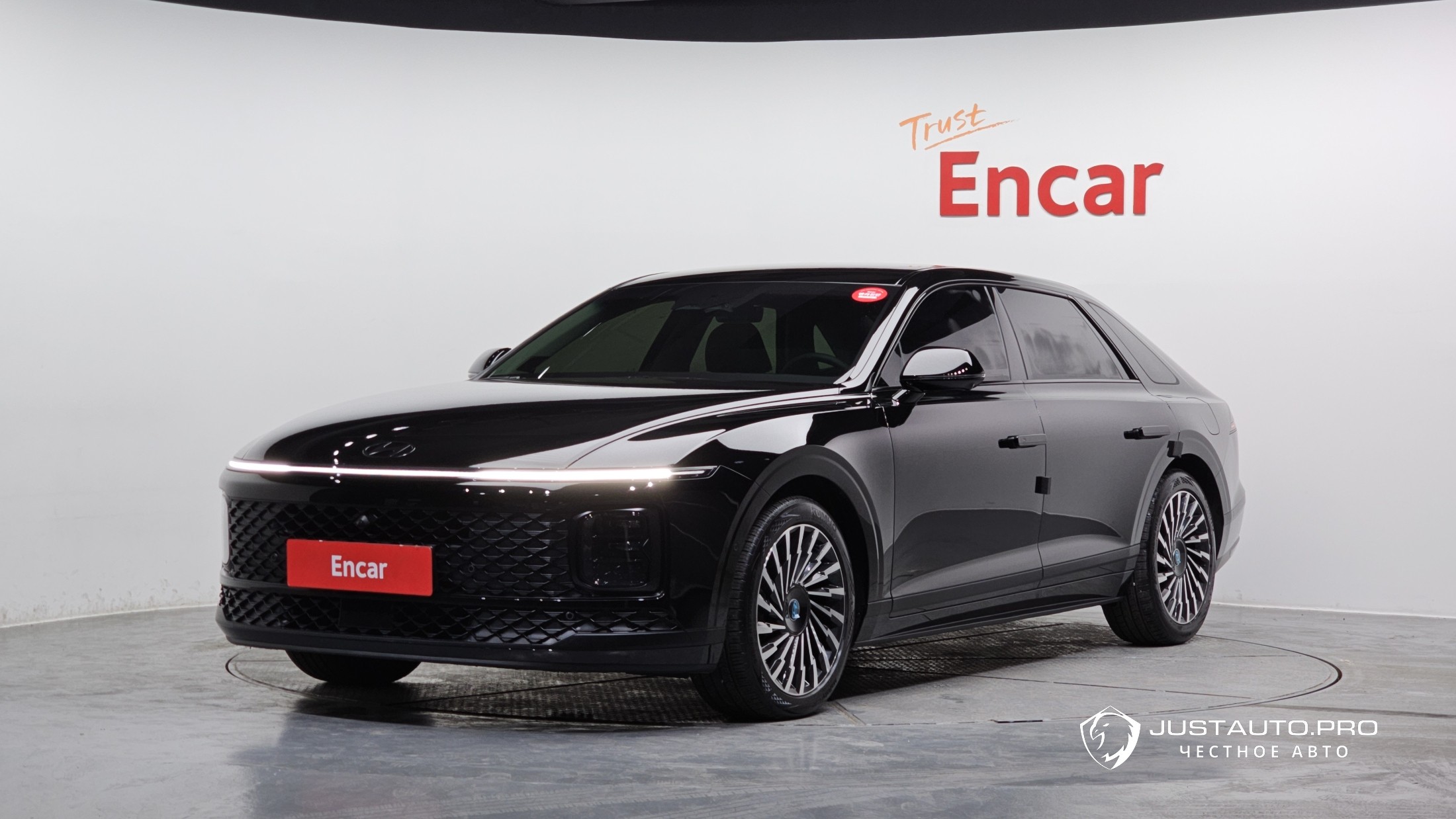 Автомобиль Hyundai Grandeur