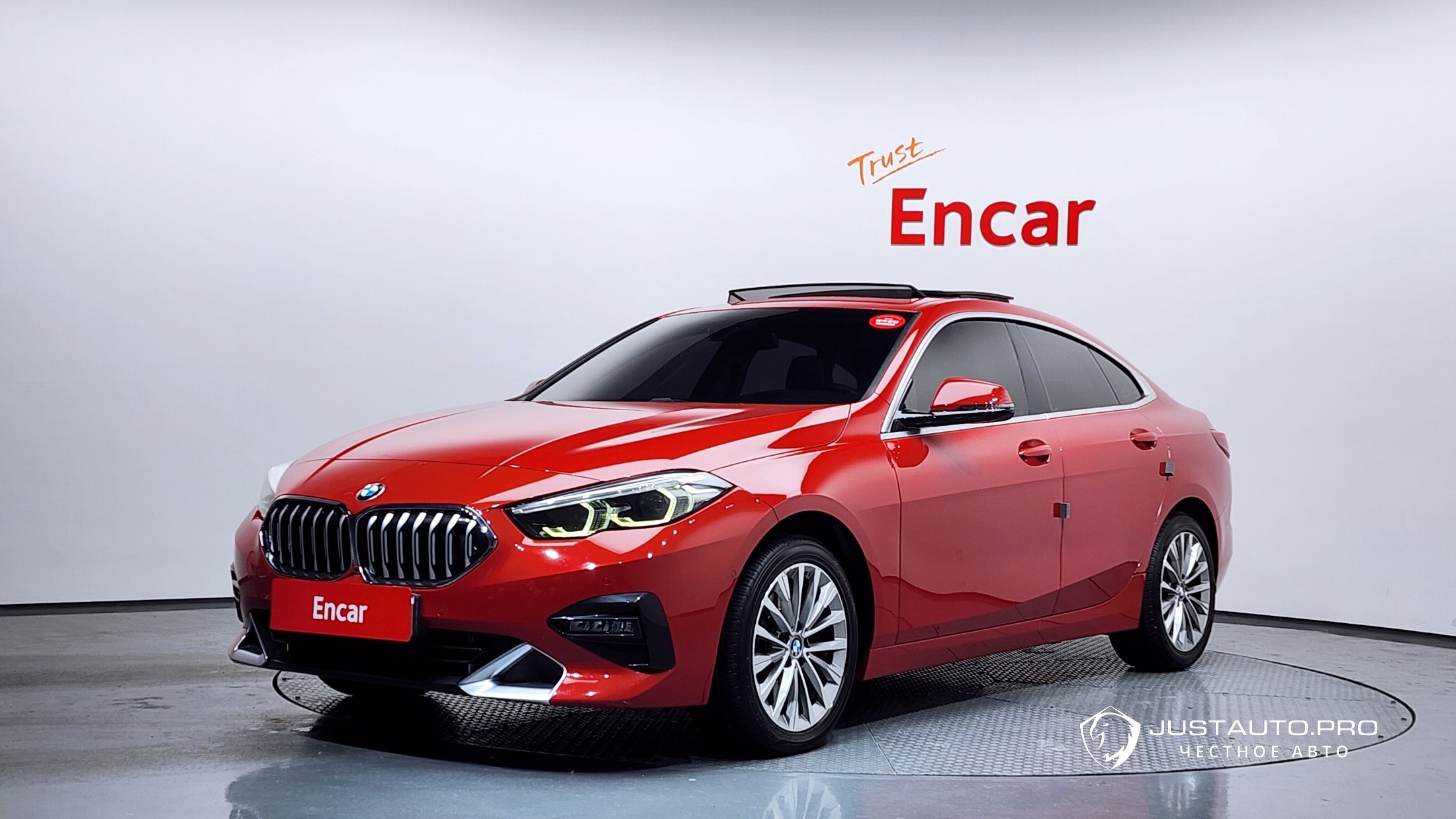 Автомобиль BMW 2-Series