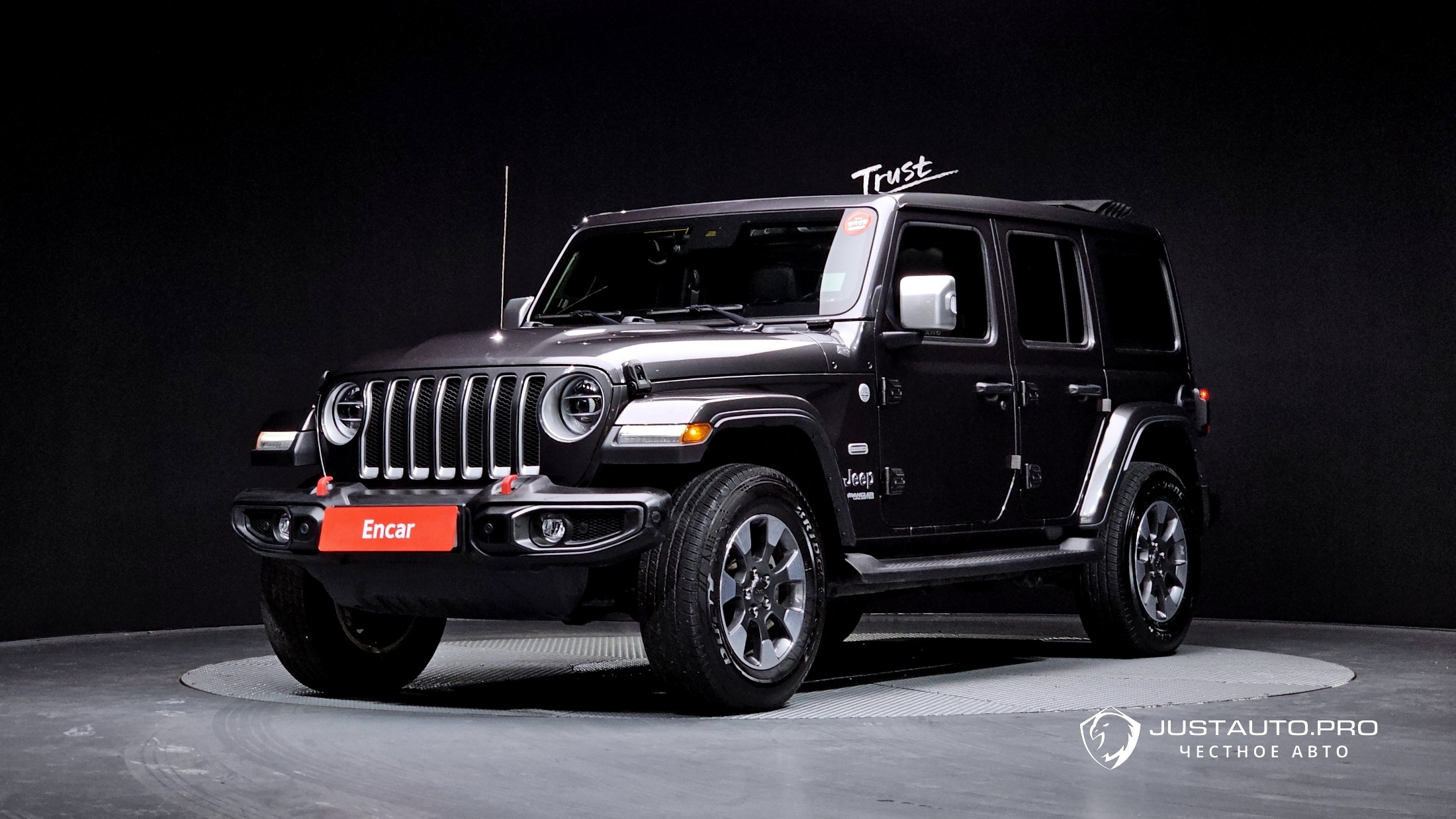 Автомобиль Jeep Wrangler