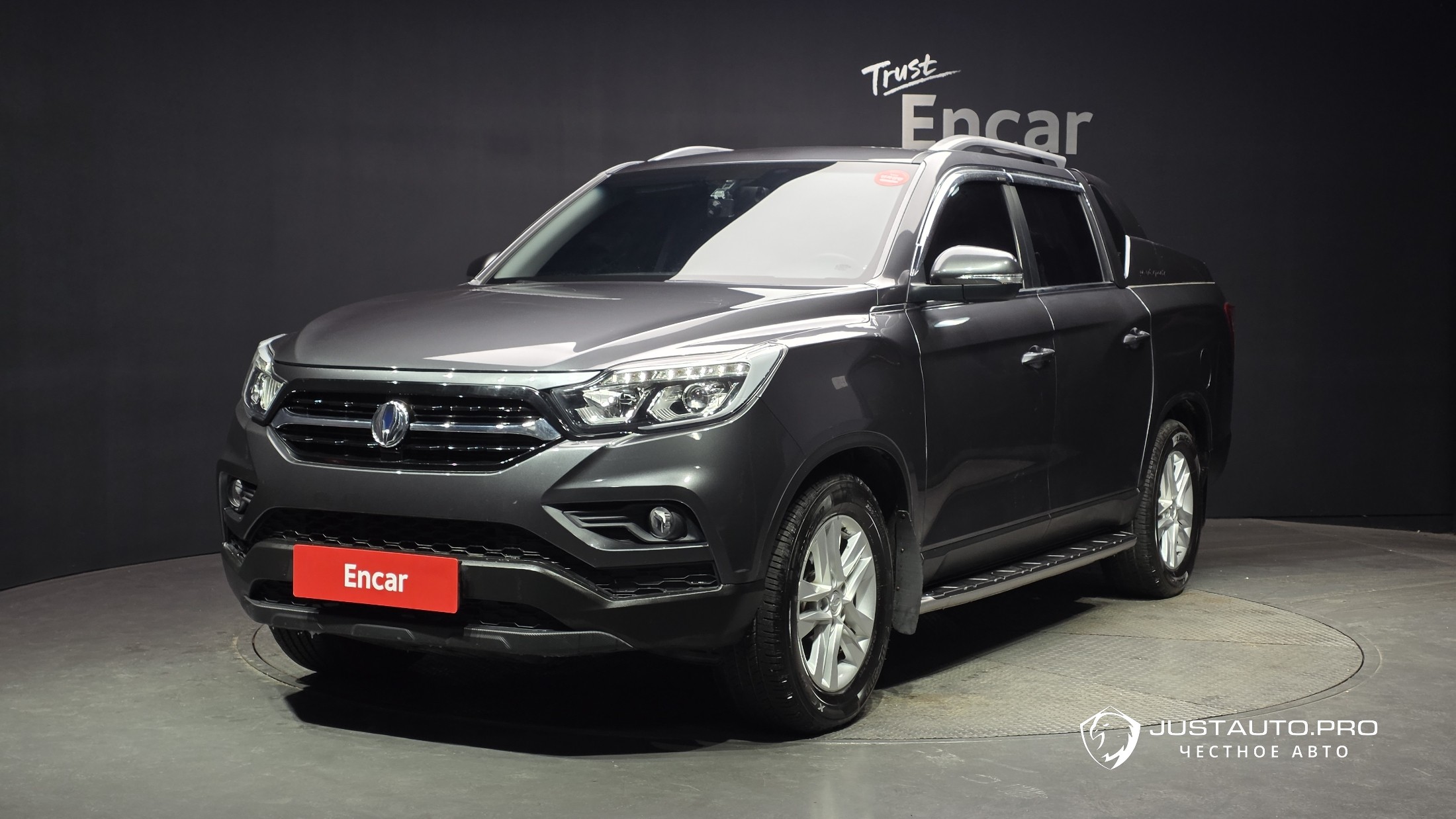 Автомобиль KG_Mobility_Ssangyong Rexton