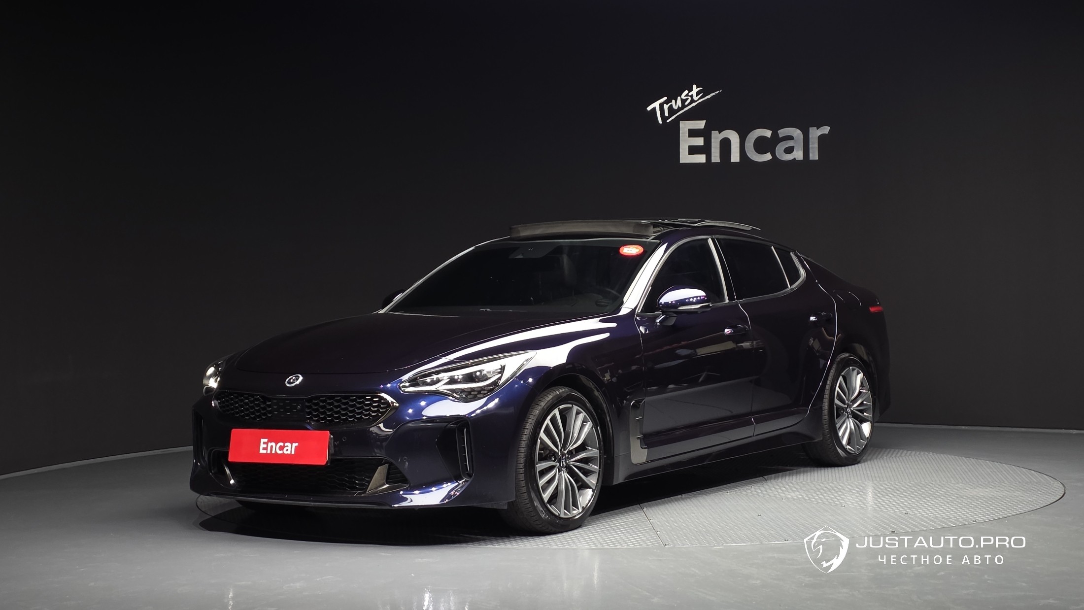 Автомобиль Kia Stinger