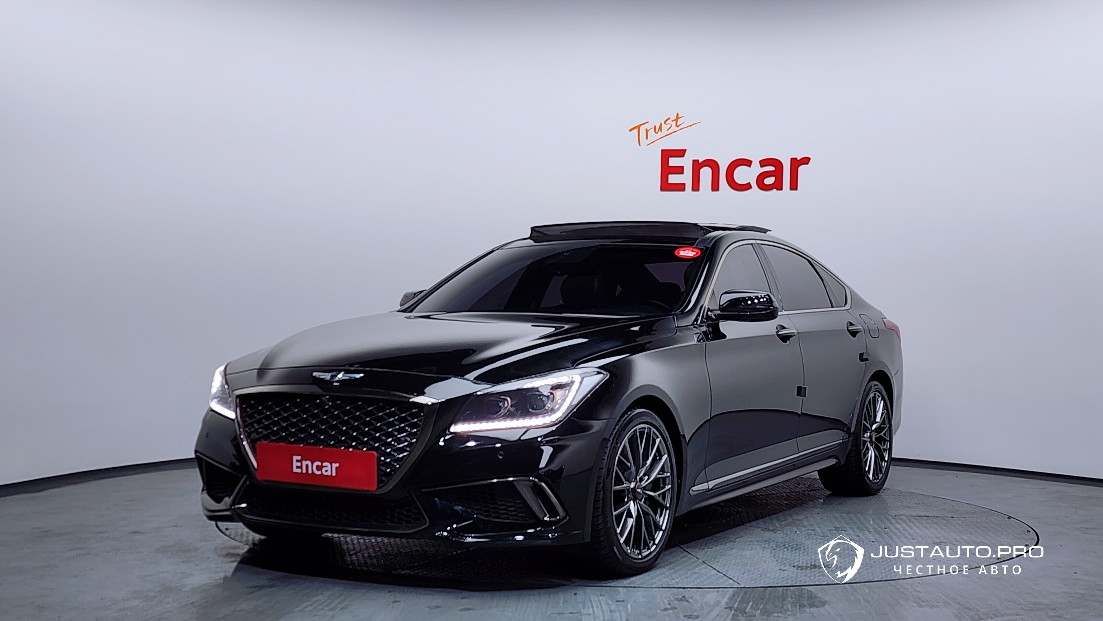 Автомобиль Genesis G80