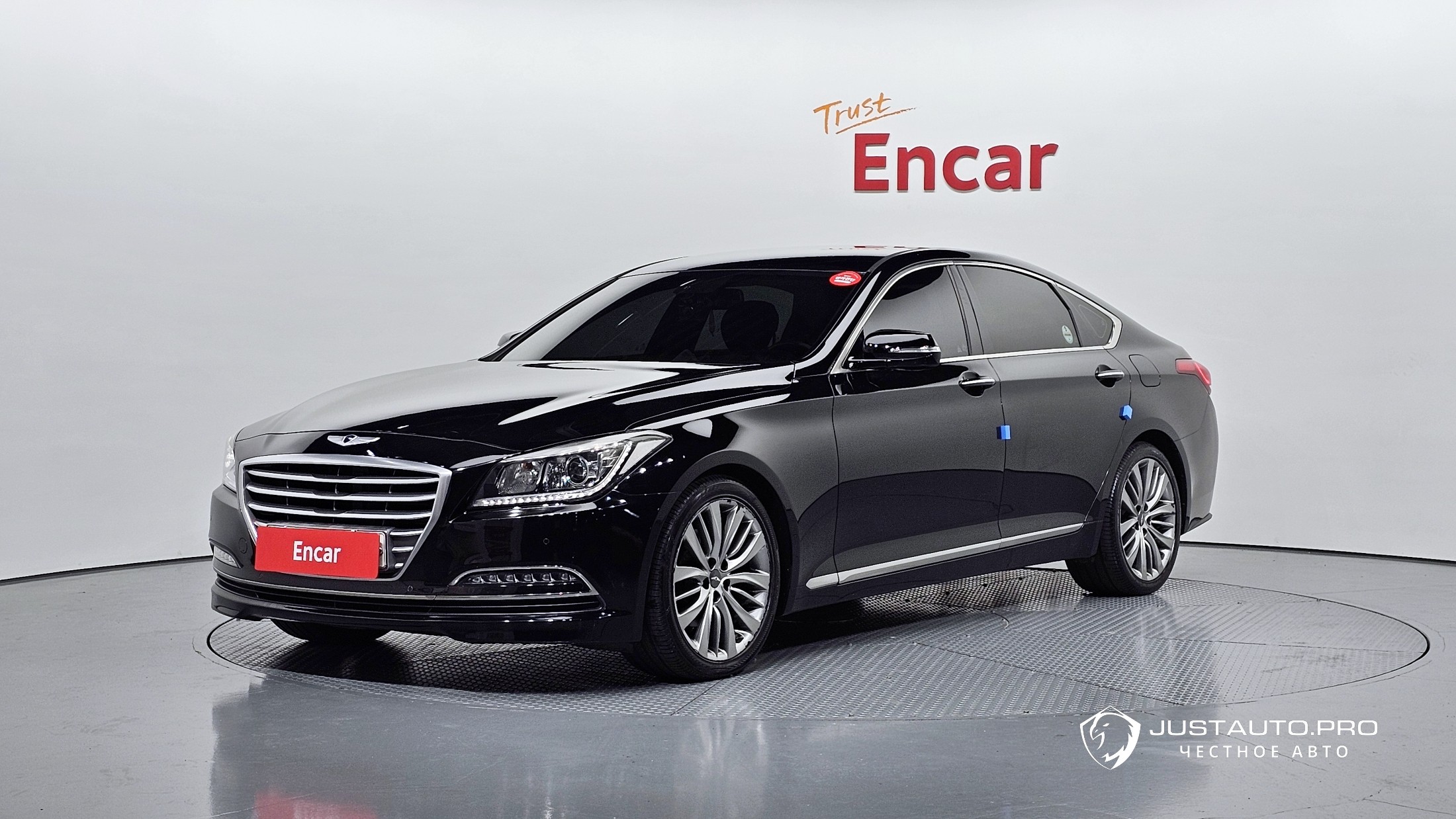 Автомобиль Hyundai Genesis