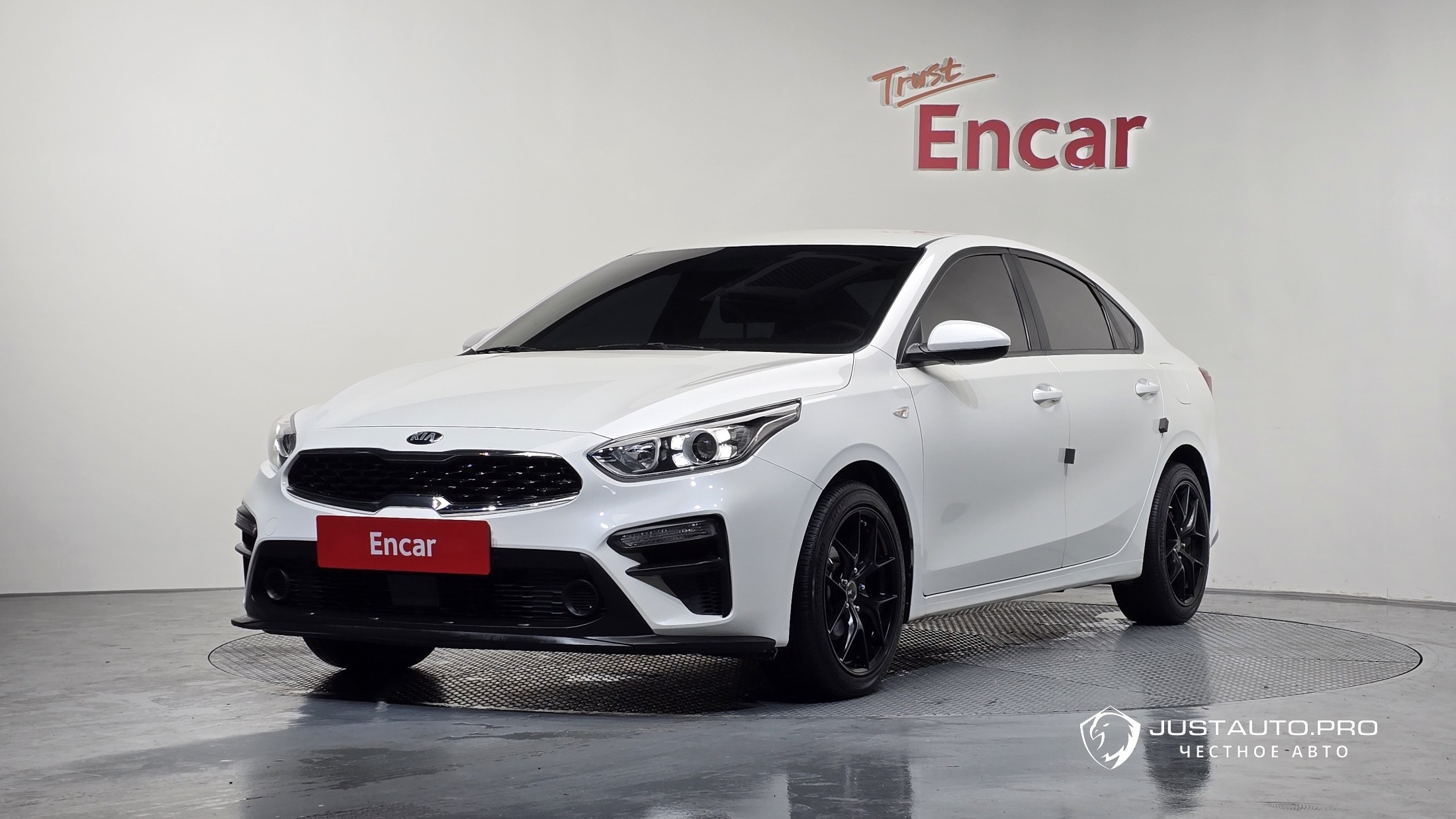 Автомобиль Kia K3