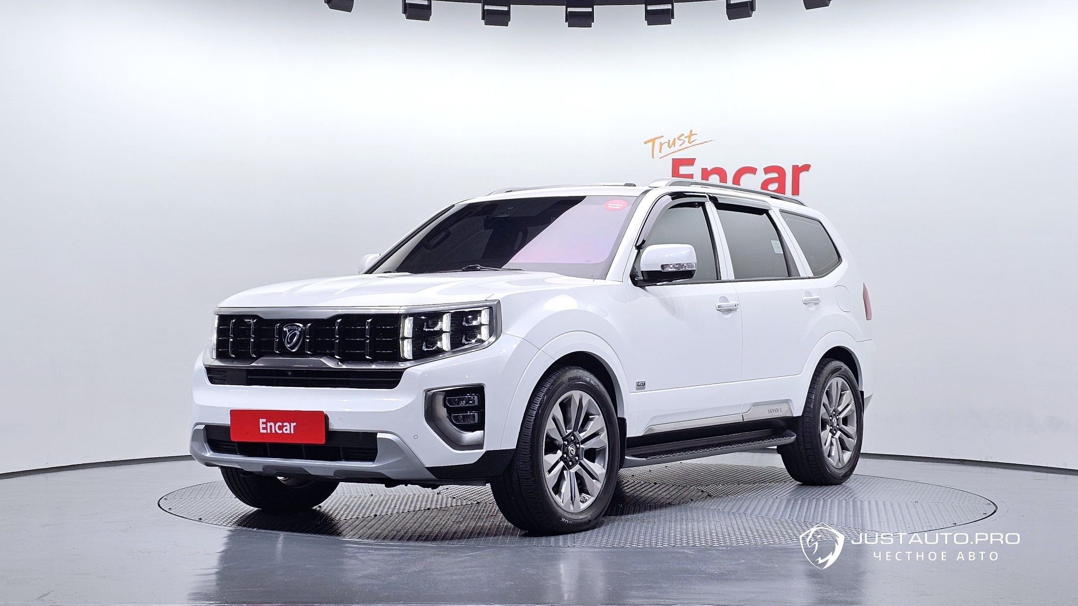 Автомобиль Kia Mohave