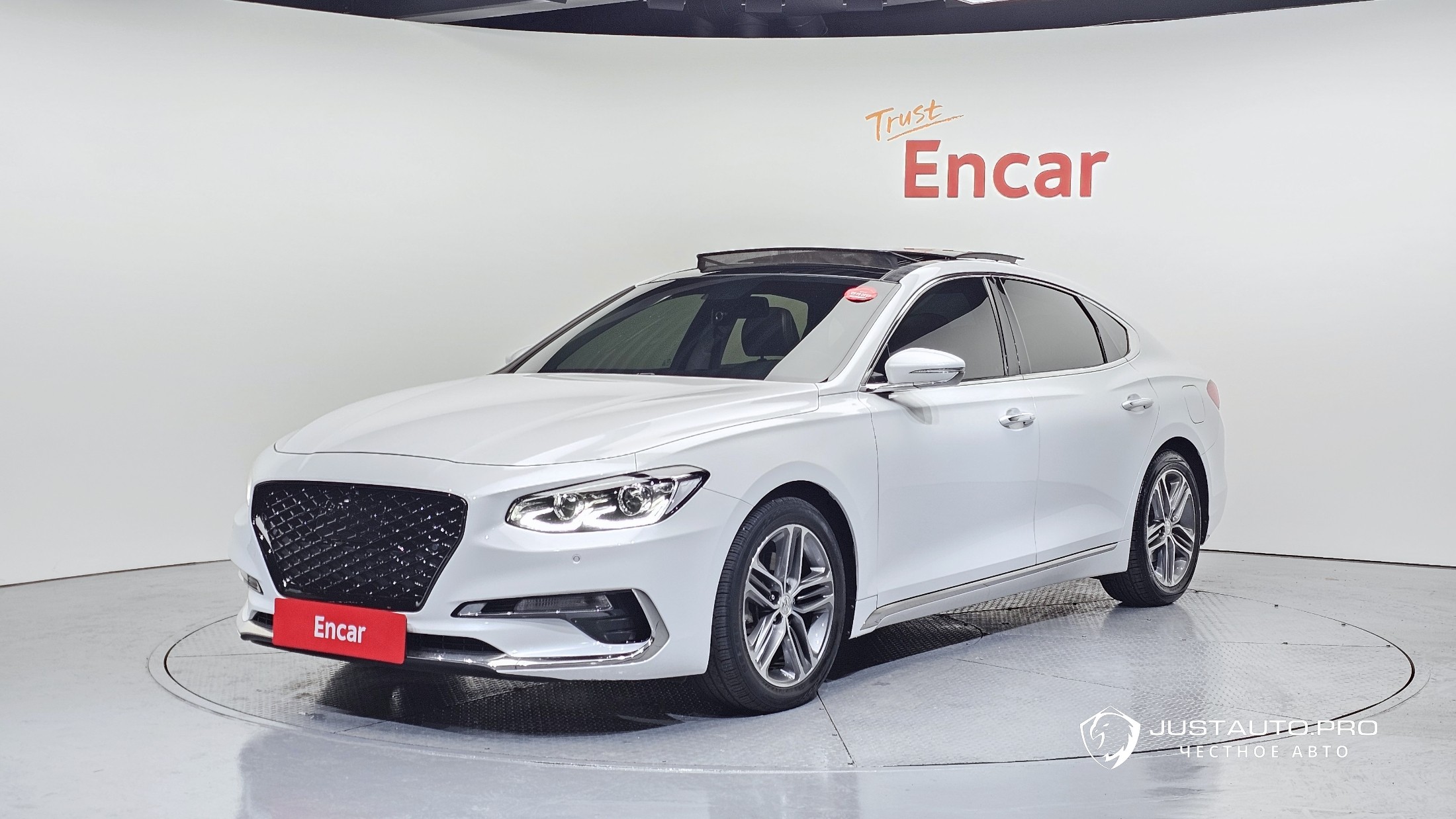 Автомобиль Hyundai Grandeur