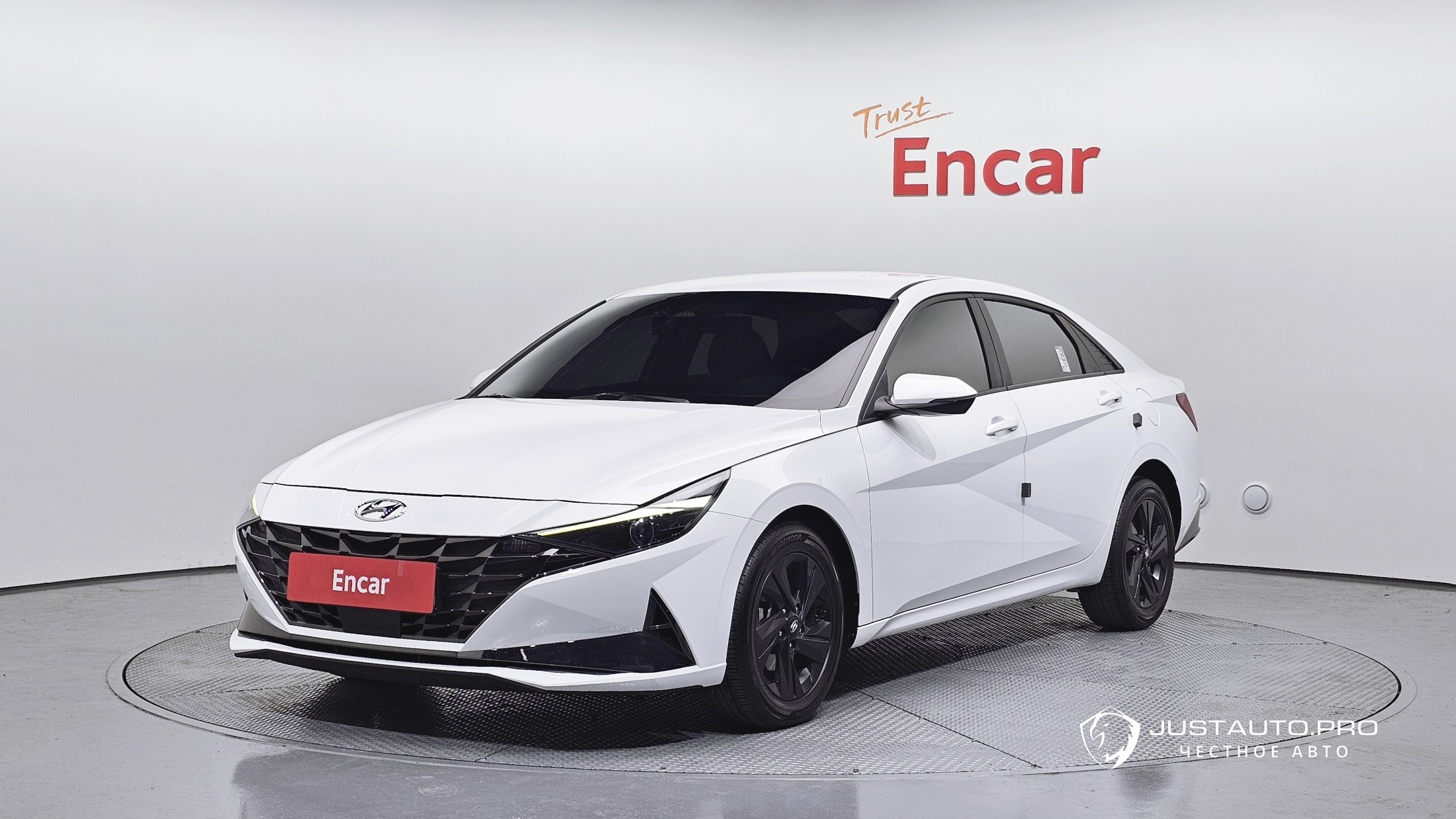 Автомобиль Hyundai AVANTE