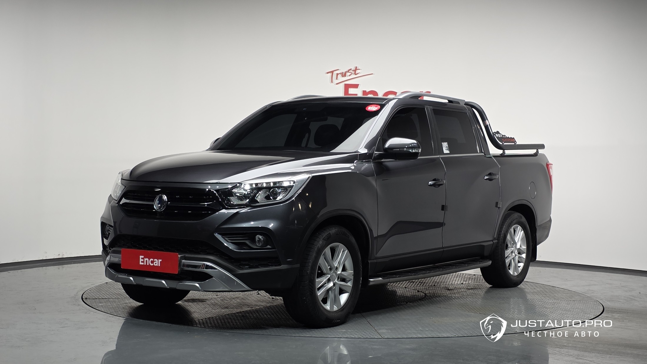 Автомобиль KG_Mobility_Ssangyong Rexton