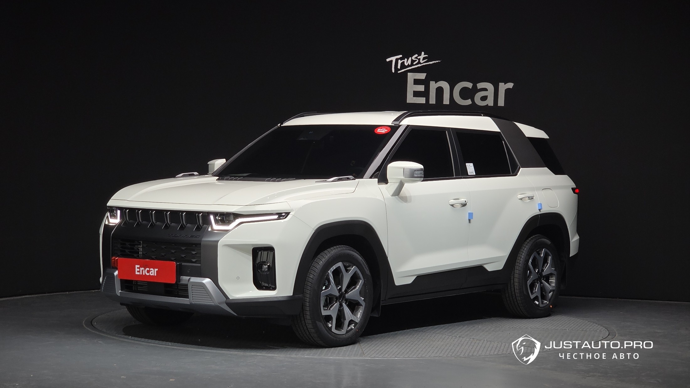 Автомобиль KG_Mobility_Ssangyong Torres