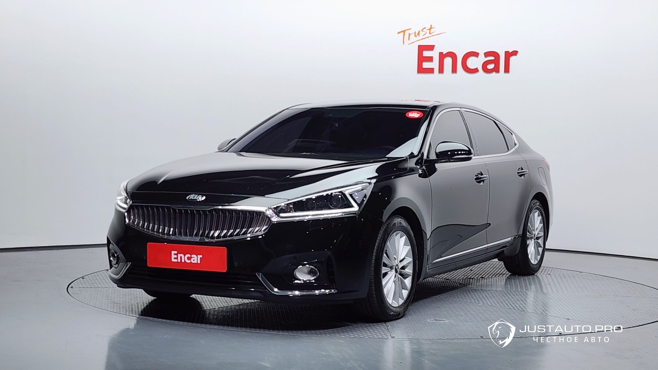 Автомобиль Kia K7